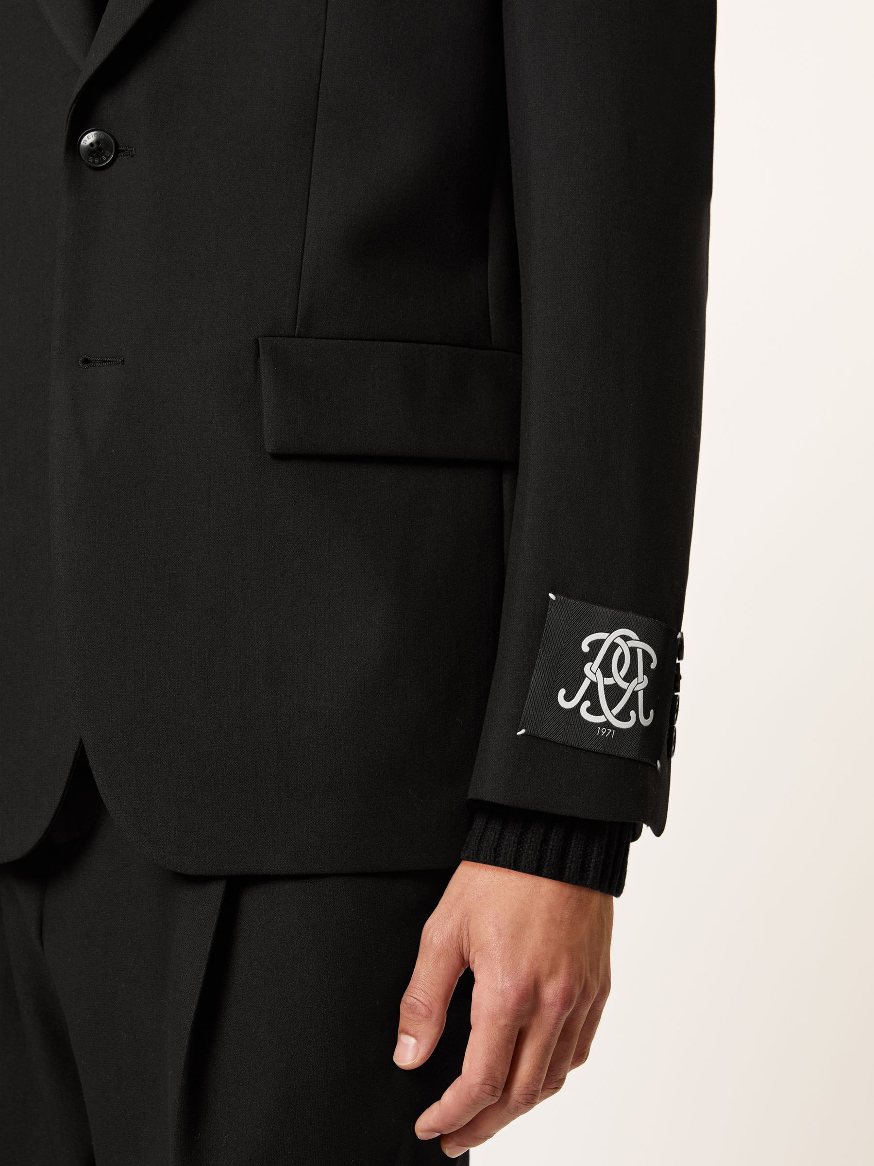 Černý monogramový volný blejzr s jednořadým zapínáním - Obrázek 7 z 9