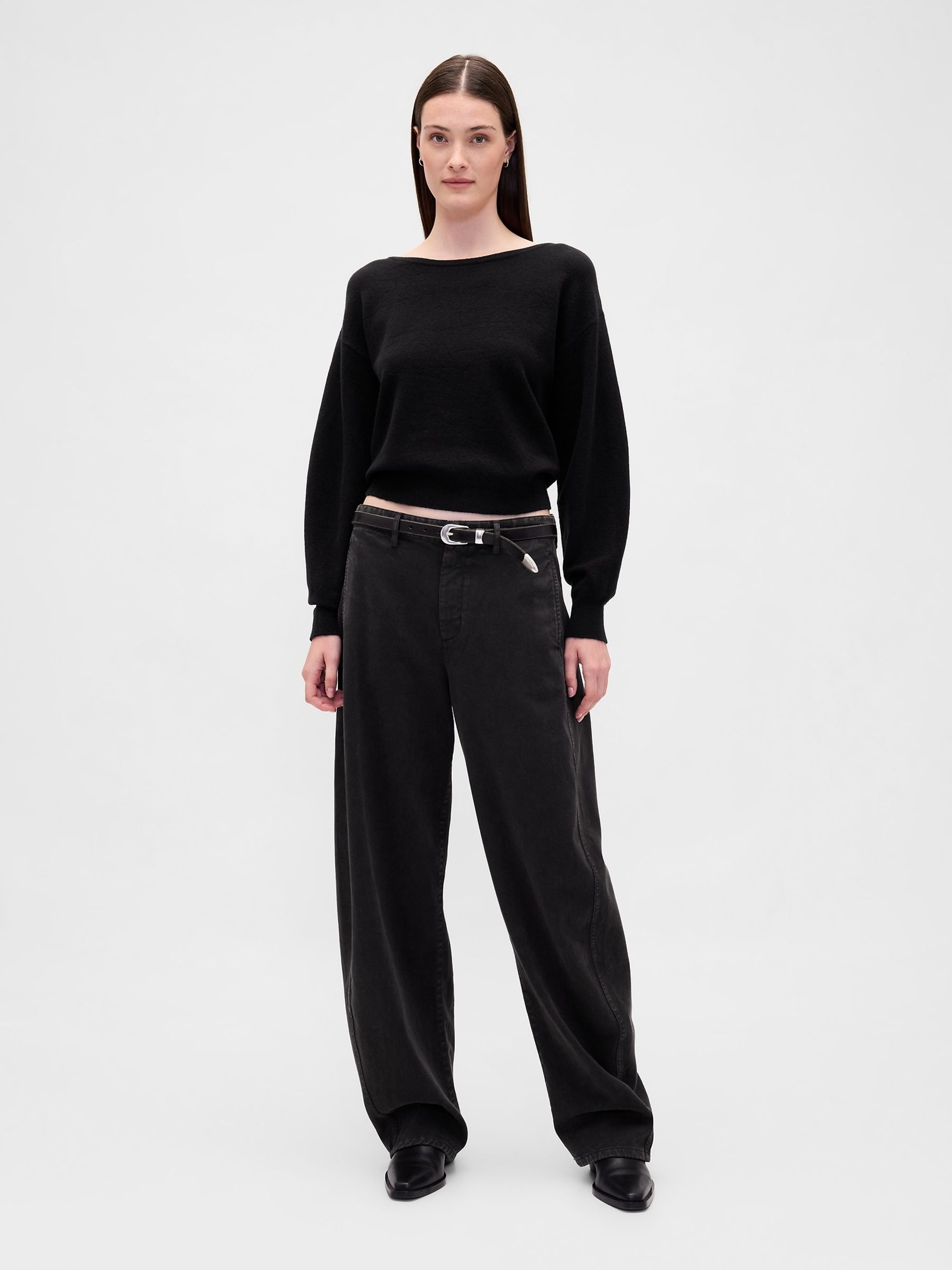 Black CashSoft Stretch Lantern-Sleeve Crop Sweatshirt - Image 3 of 4