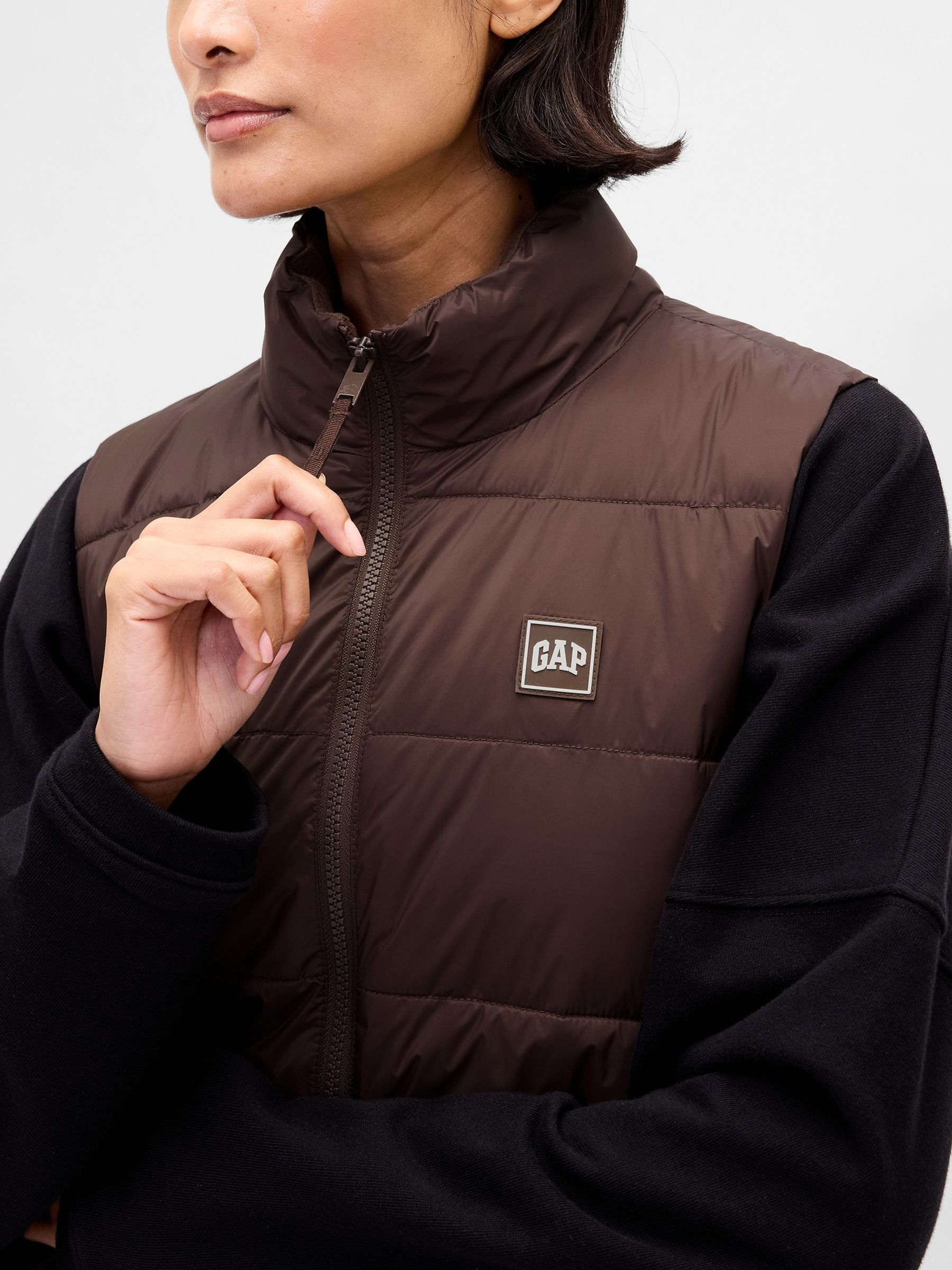 Brown Cold Control Puffer Vest - Image 4 of 4 Brown Cold Control Puffer Vest - Image 4 of 4