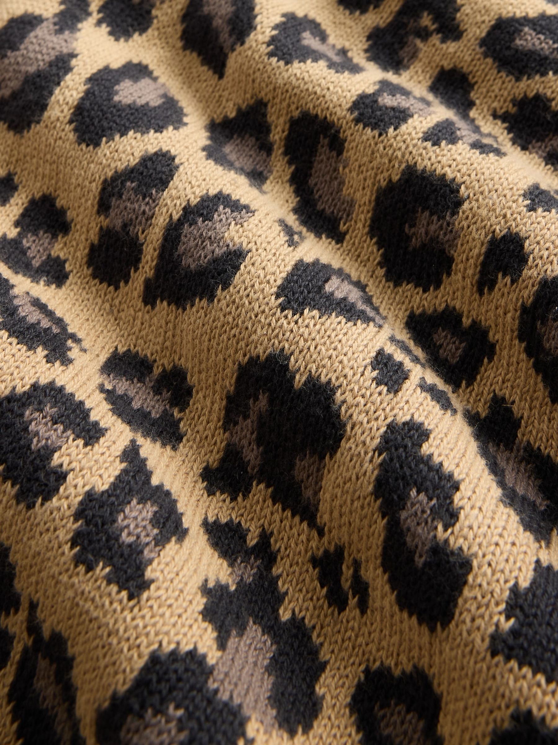 Brown Leopard Print Boxy V-Neck Jumper - Image 5 of 5 Brown Leopard Print Boxy V-Neck Jumper - Image 5 of 5