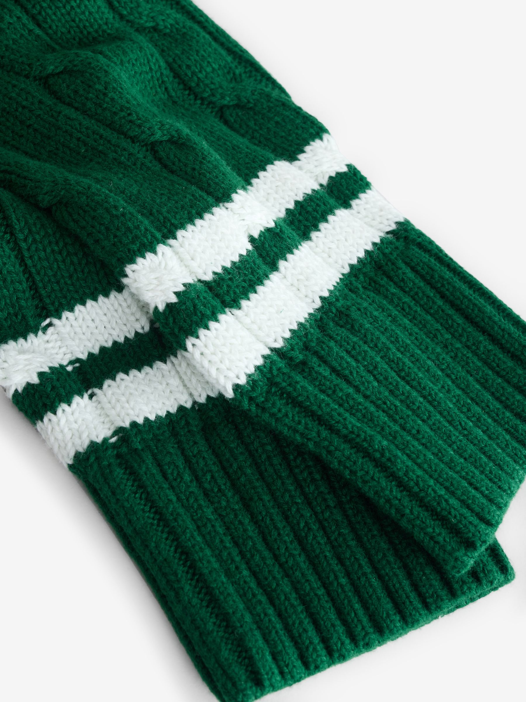 Green V-Neck Jumper - Image 4 of 4
