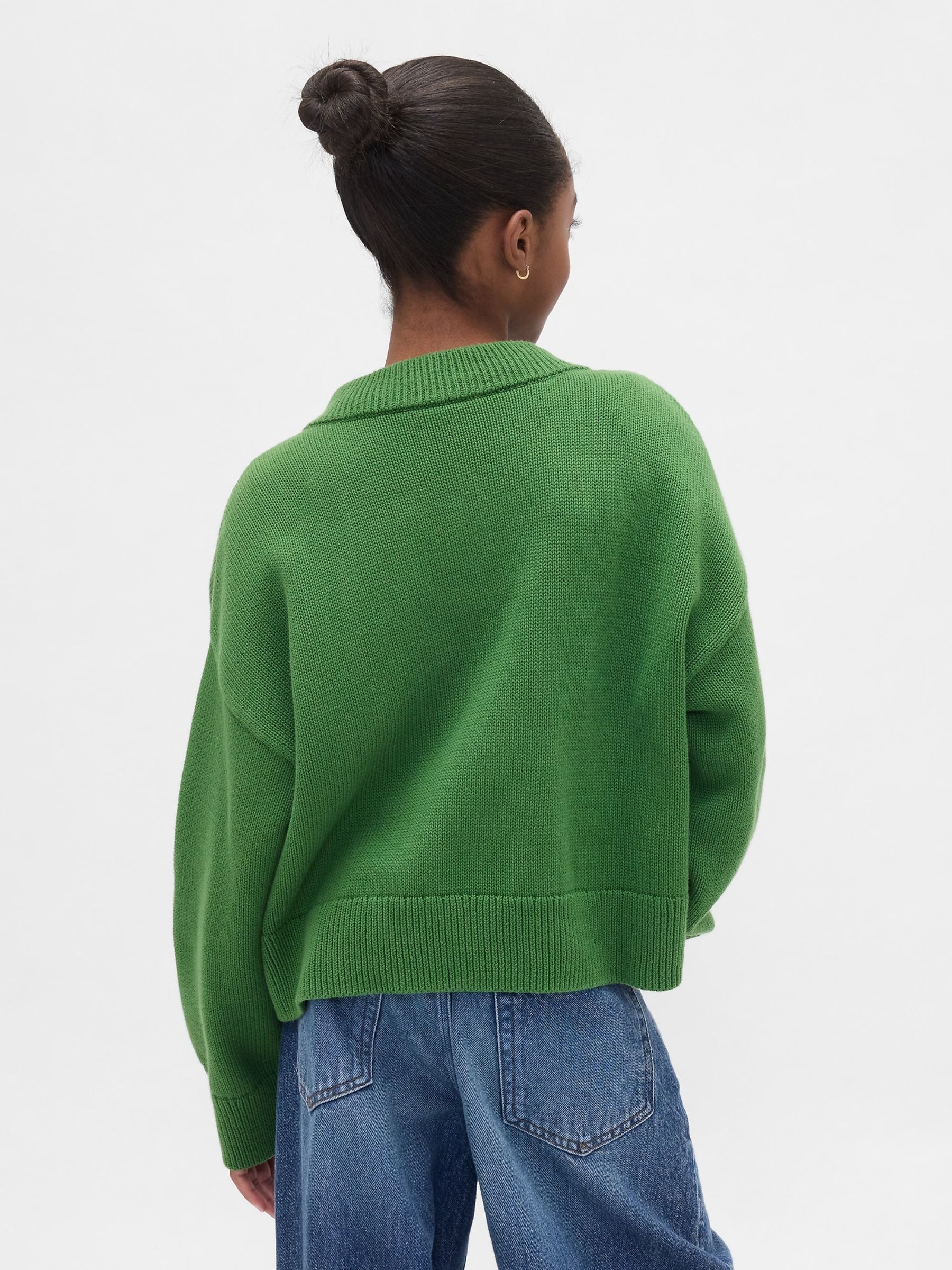 Green Boxy V-Neck Jumper - Image 2 of 5 Green Boxy V-Neck Jumper - Image 2 of 5