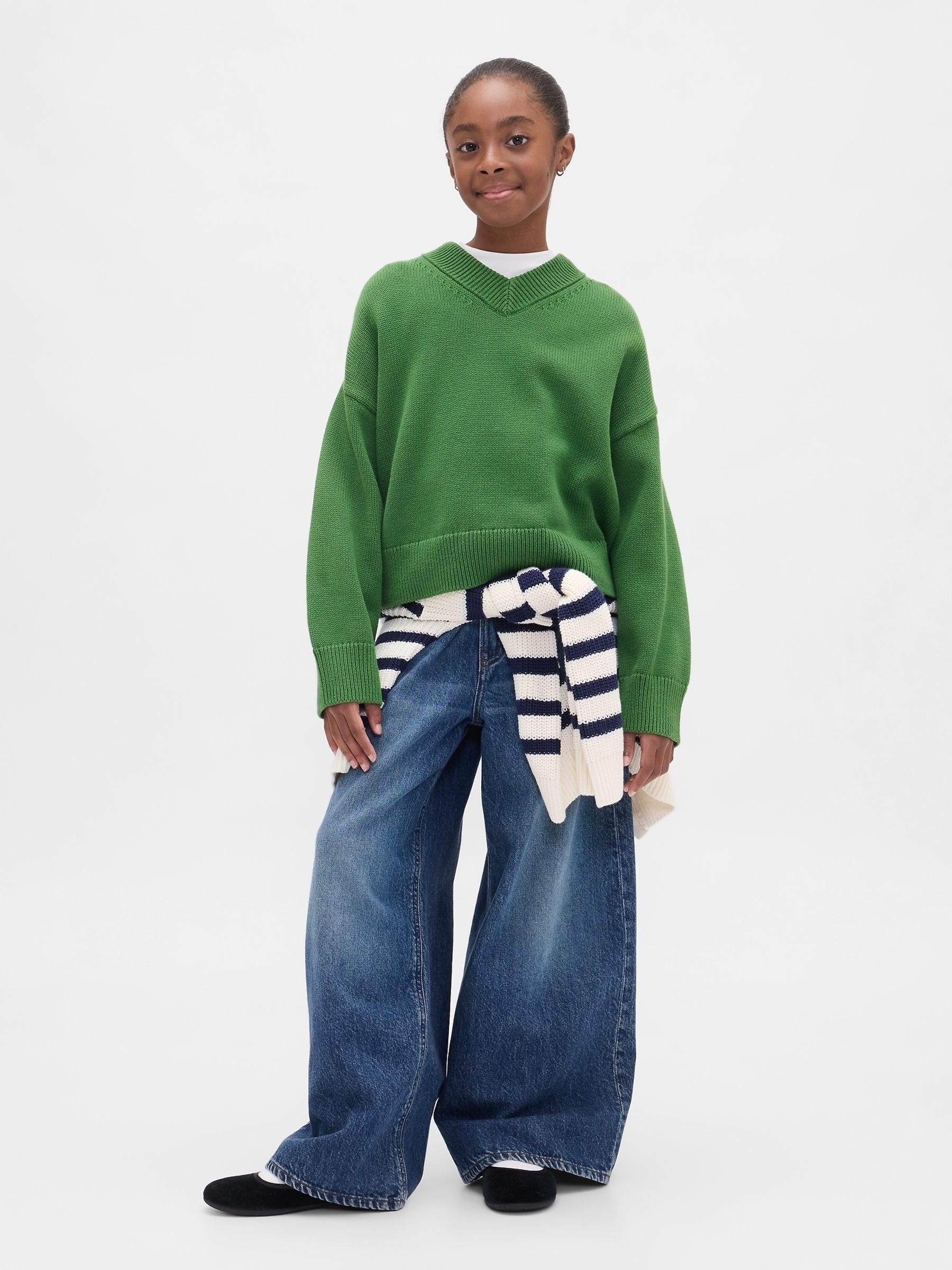 Green Boxy V-Neck Jumper - Image 3 of 5