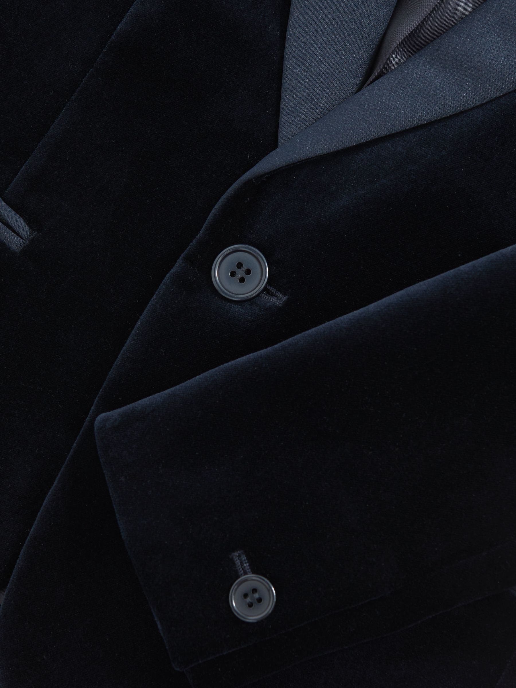 Single-Breasted Velvet Tuxedo Blazer in Navy - Image 5 of 5