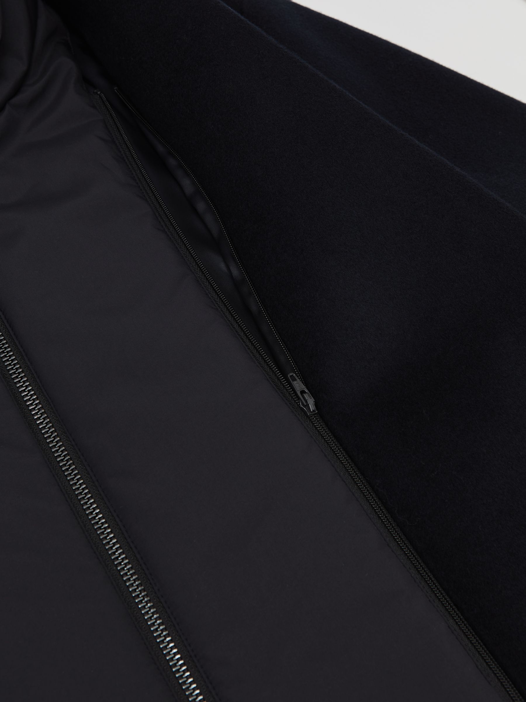Gilet in Navy - Image 6 of 6