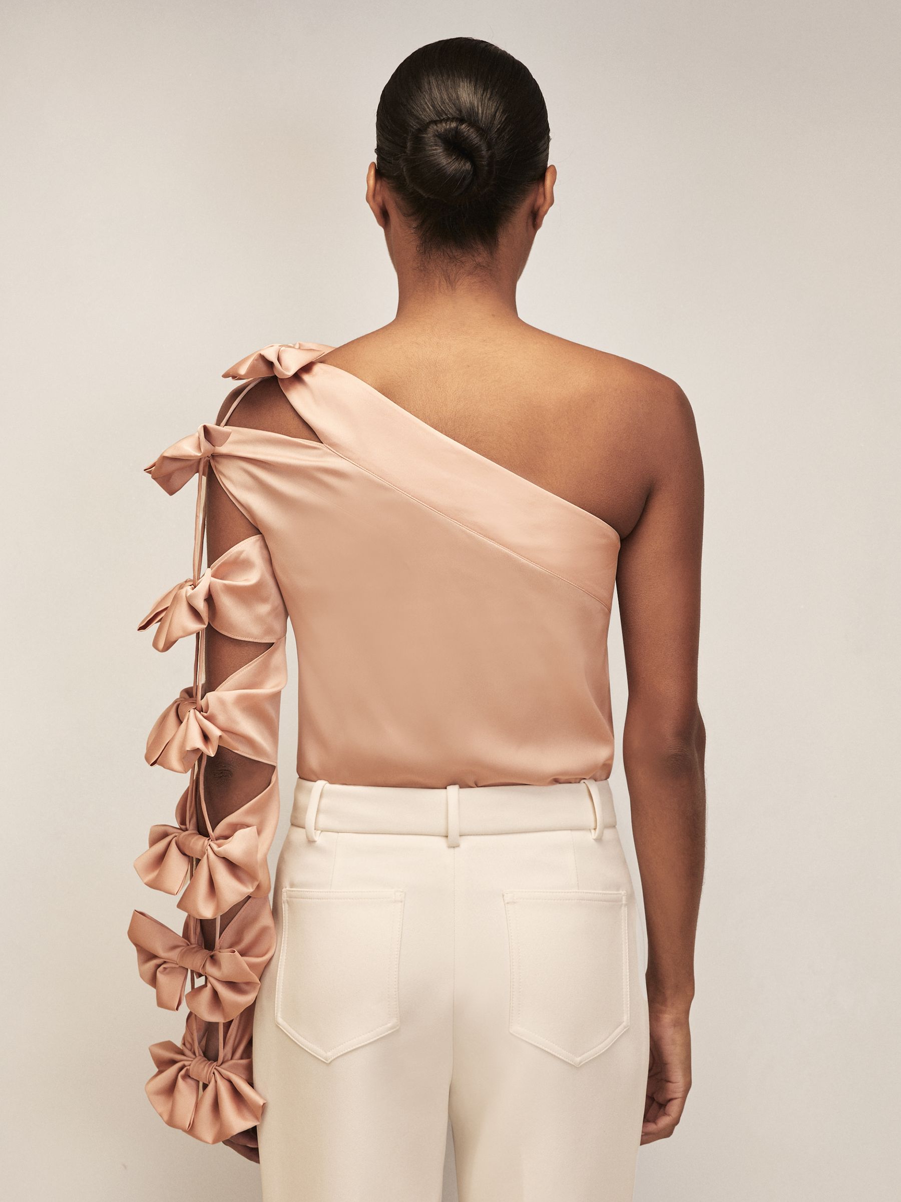 Reiss | Royal Ballet Bow-Sleeve Top in Pale Pink - image 5