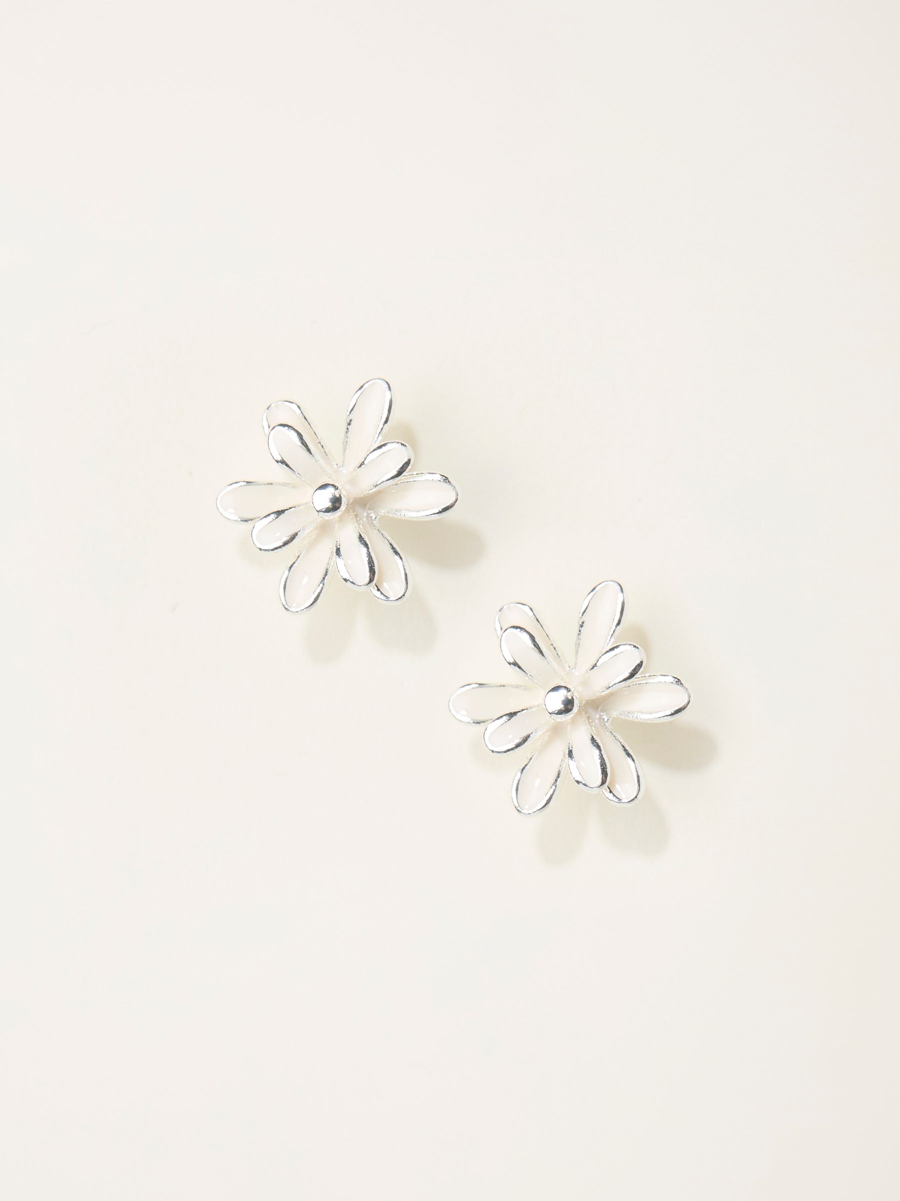 White 3D Flower Stud Earrings - Image 1 of 2