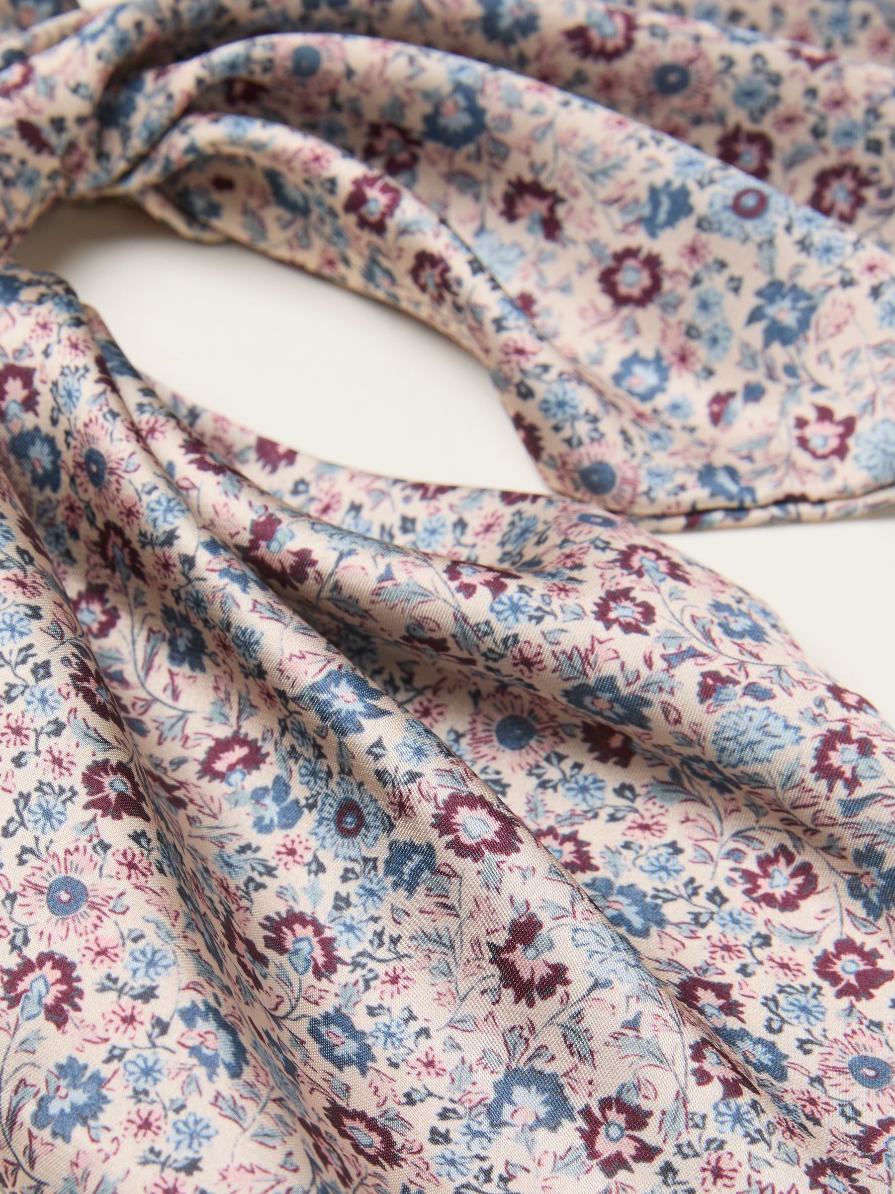 Natural Vintage Ditsy Tie Scrunchie - Image 2 of 2