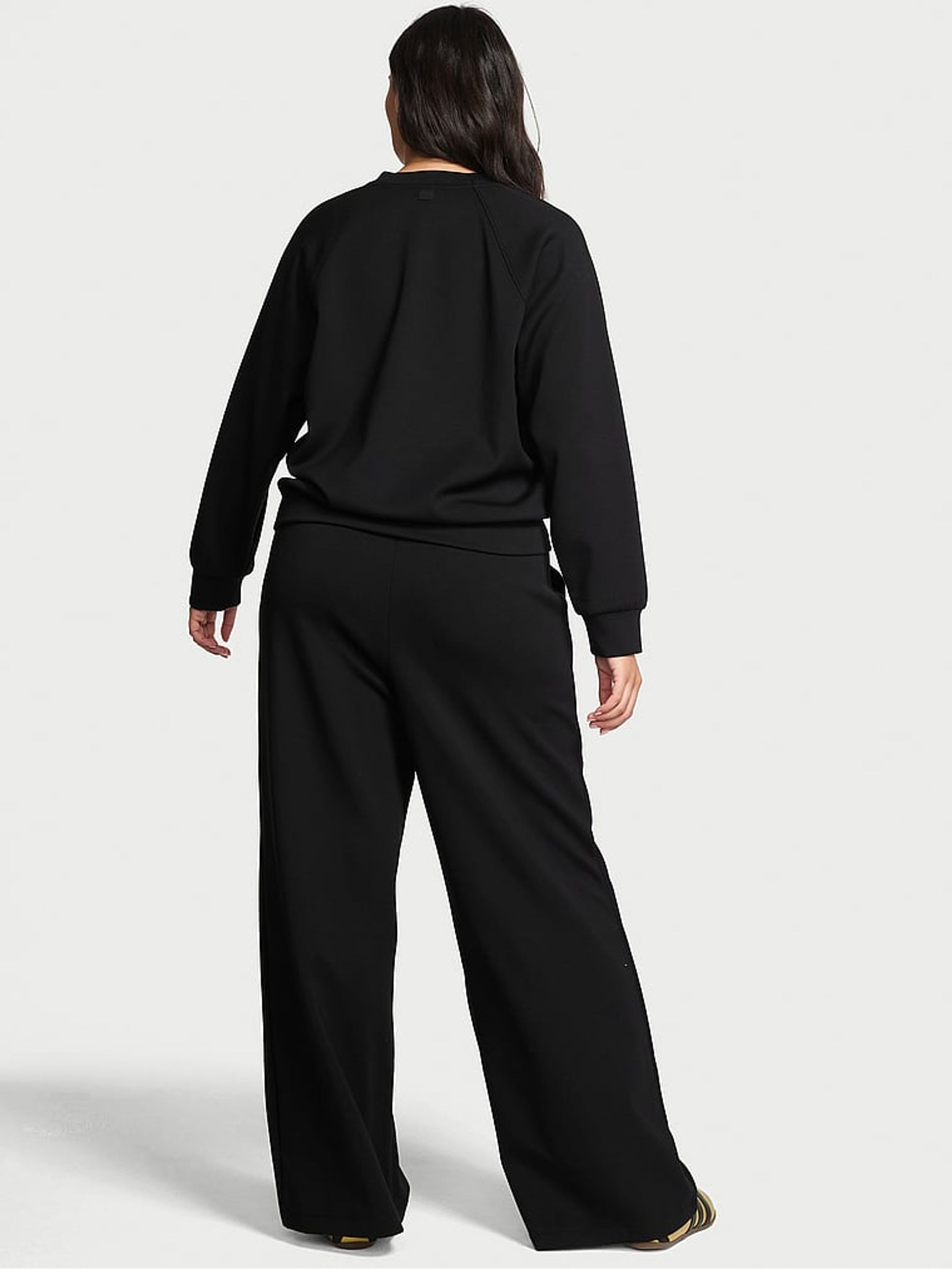 Black Featherweight Knit Lounge Set 2 Piece - Image 2 of 2 Black Featherweight Knit Lounge Set 2 Piece - Image 2 of 2