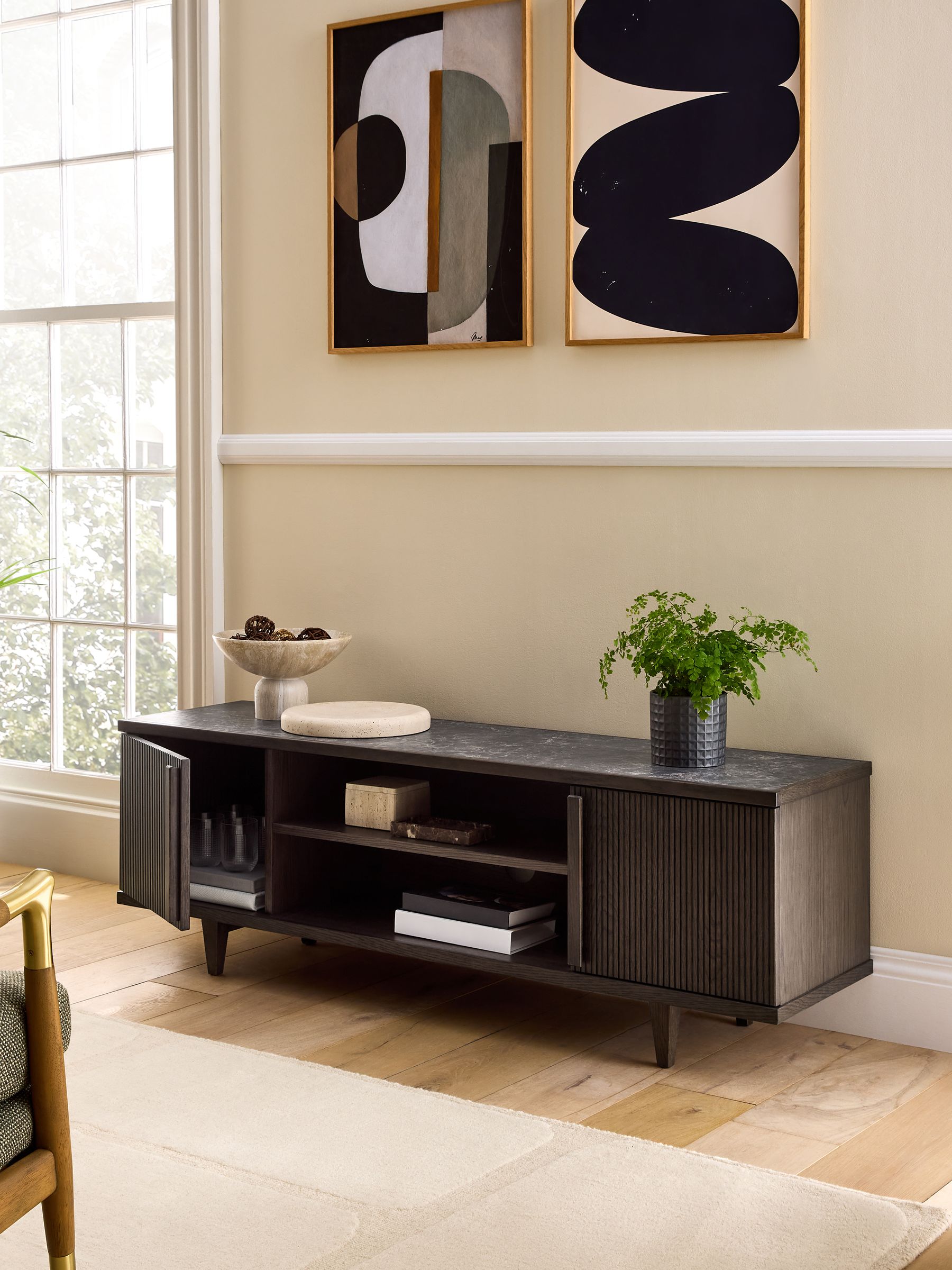 Brunswick Up to 55 Inch Wide TV Unit in Ribbed Dark Oak - Image 4 of 10