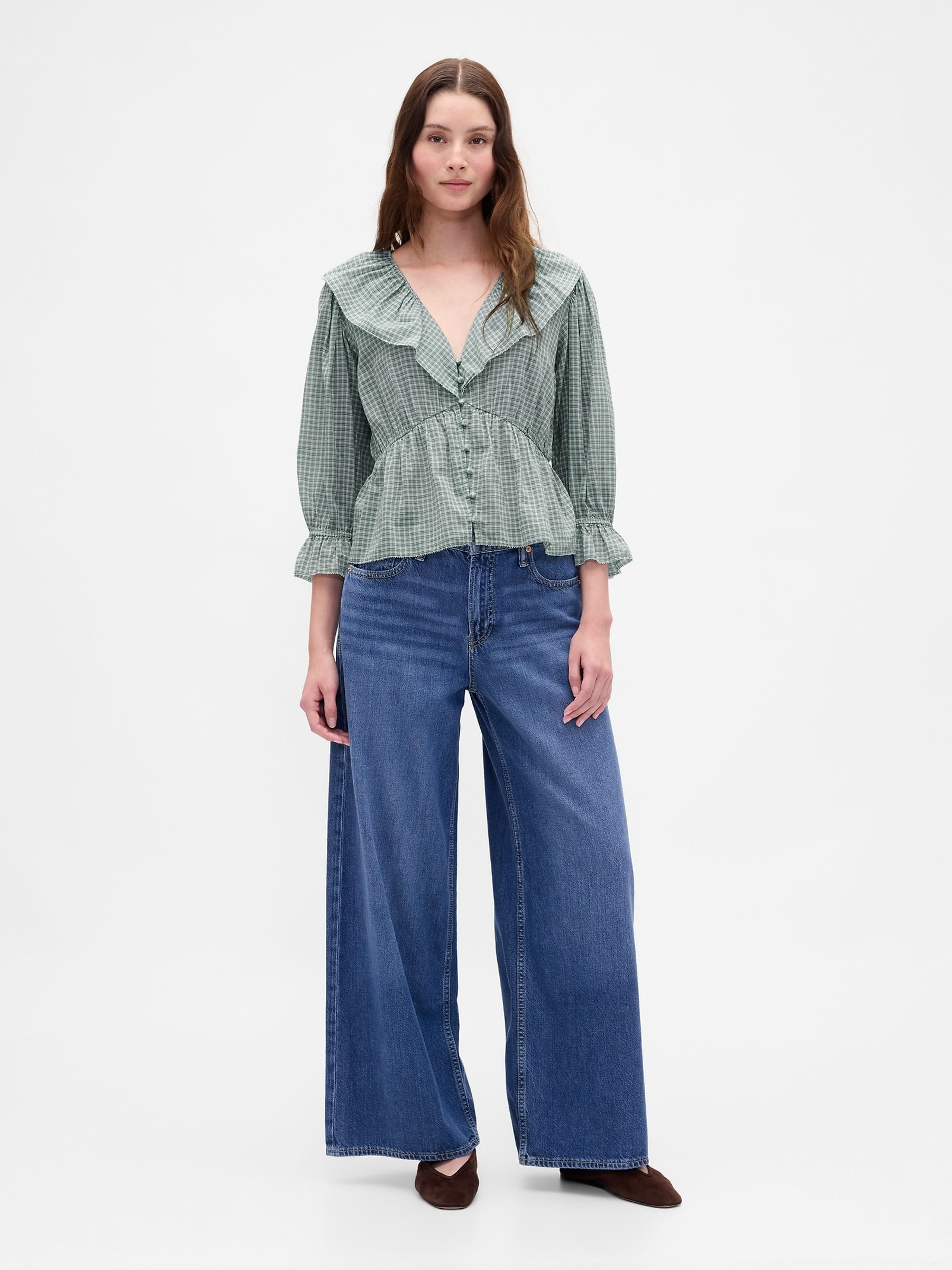 Green Ruffle Collar V-Neck Top - Image 3 of 4