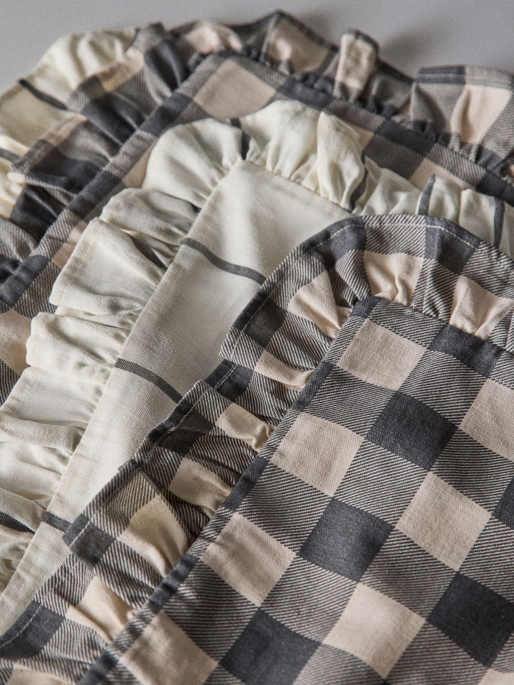4 Pack Stripe Ruffle Cotton Cushion Covers Black/Cream - Image 5 of 5 4 Pack Stripe Ruffle Cotton Cushion Covers Black/Cream - Image 5 of 5
