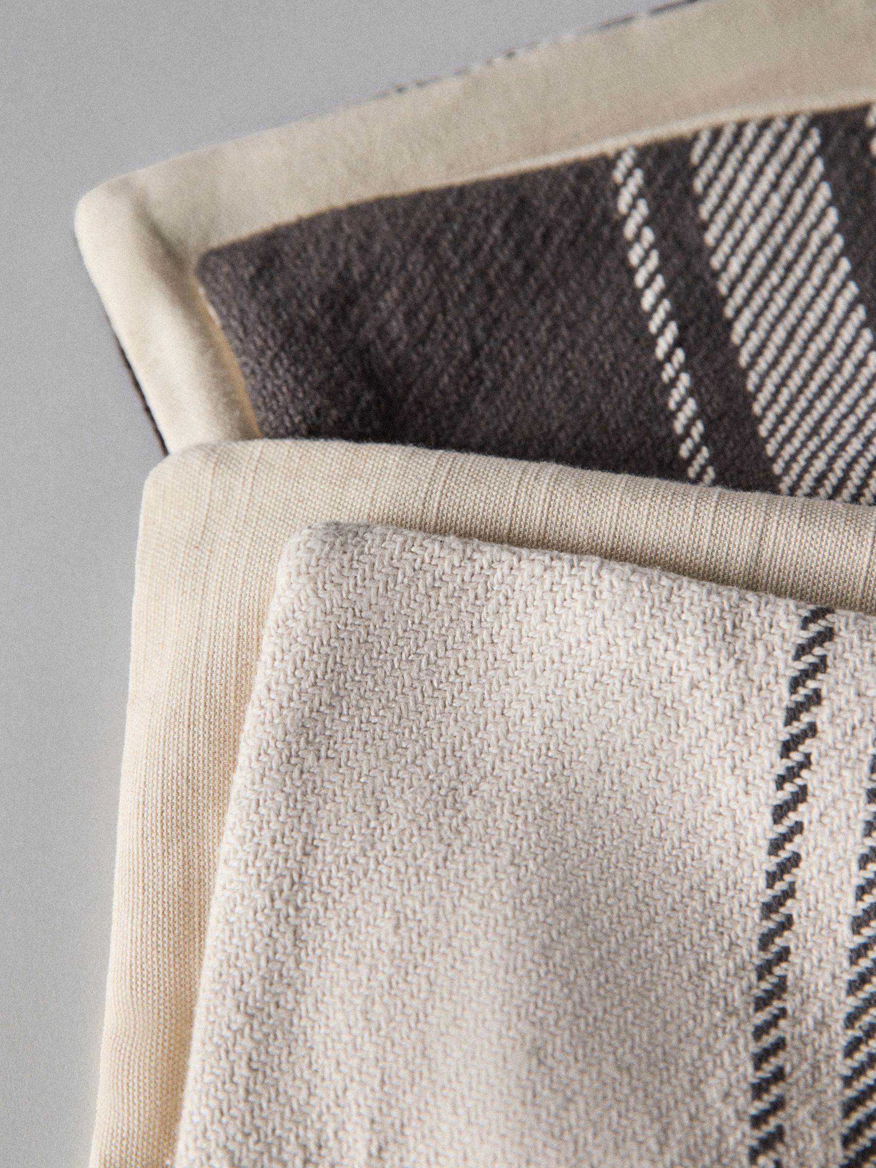 4 Pack Black/Natural Woven Stripe Cushion Covers - Image 3 of 4