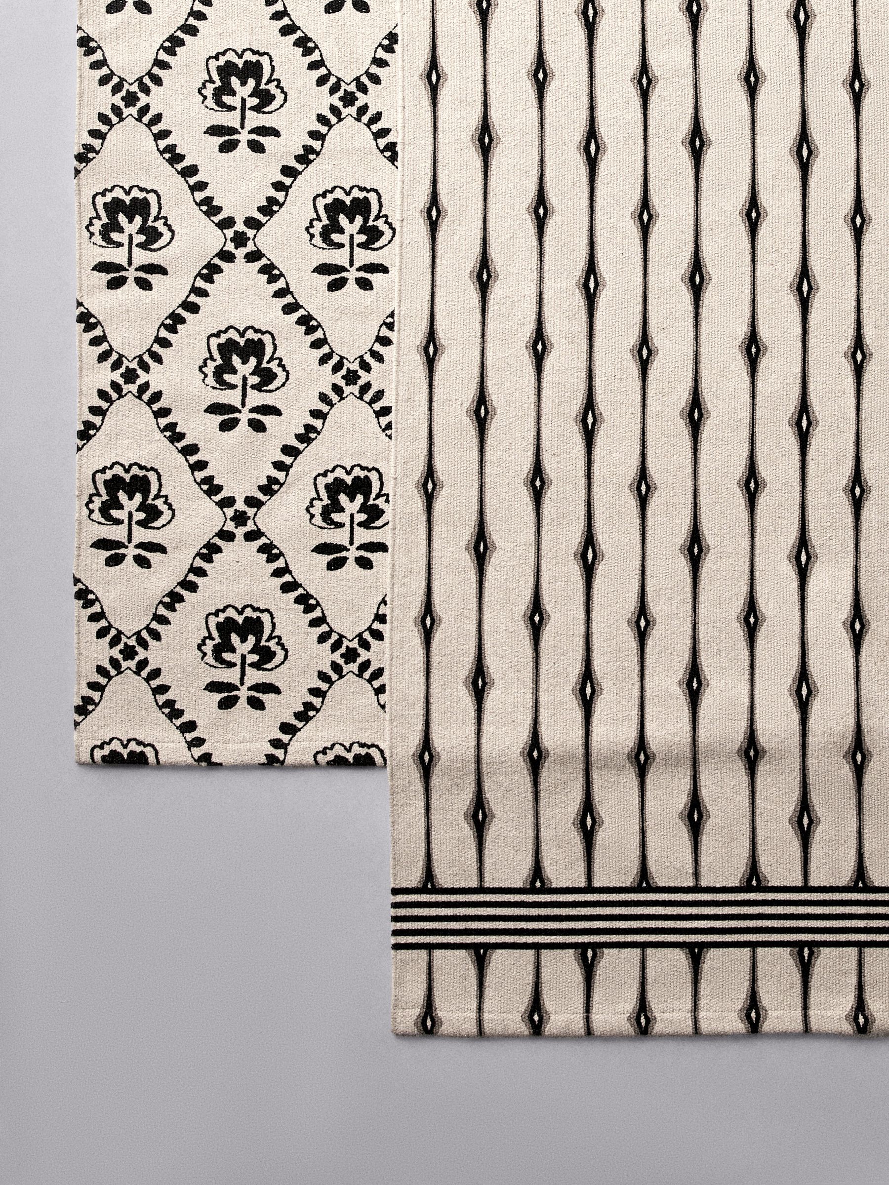 2 Pack Natural Cotton Printed Flatweave Rugs - Image 3 of 6