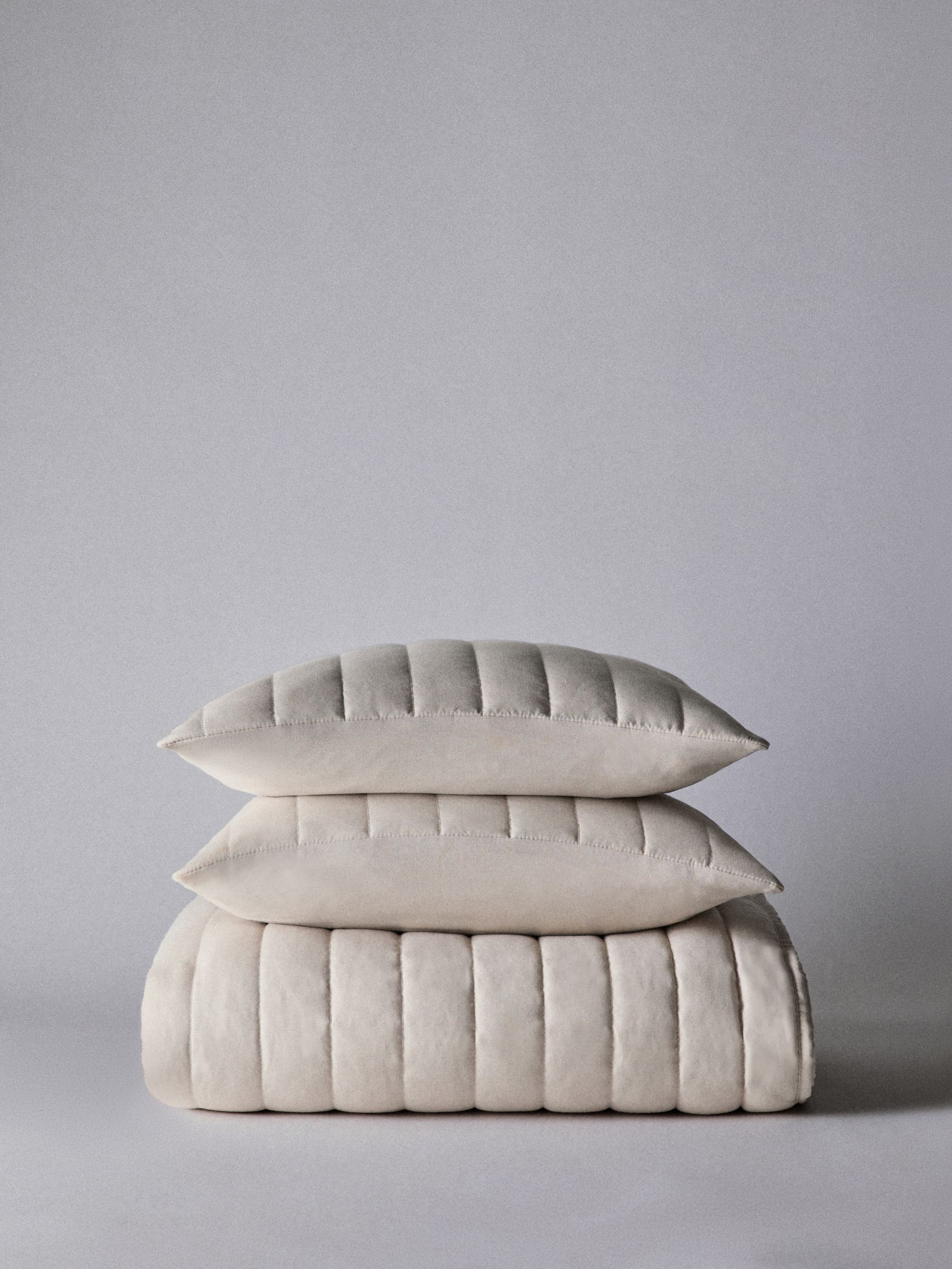 Natural 3 piece Quilted Bedspread and Cushion Covers - Image 1 of 6