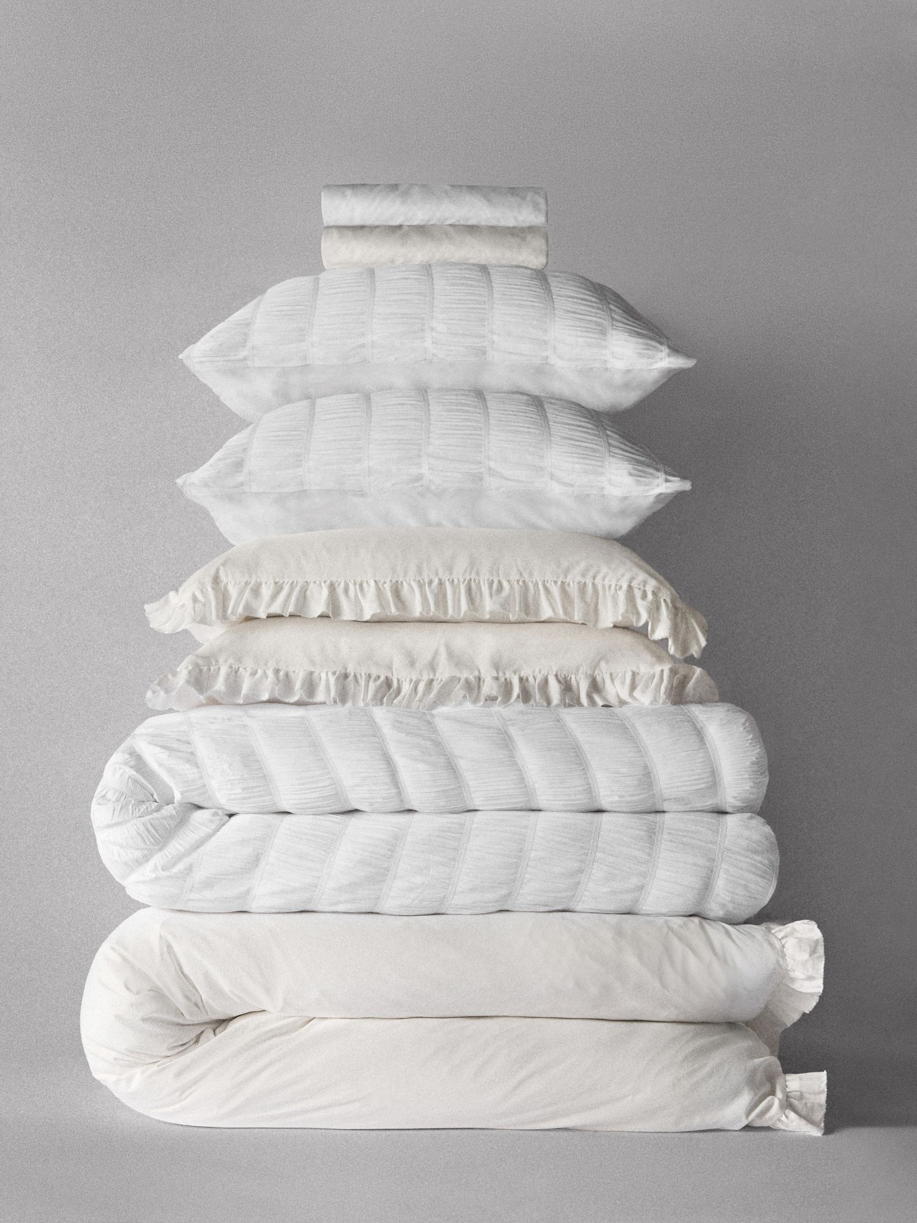 2 Pack White Seersucker/Frill Duvet Cover and Pillowcase Set with Fitted Sheets - Image 1 of 6