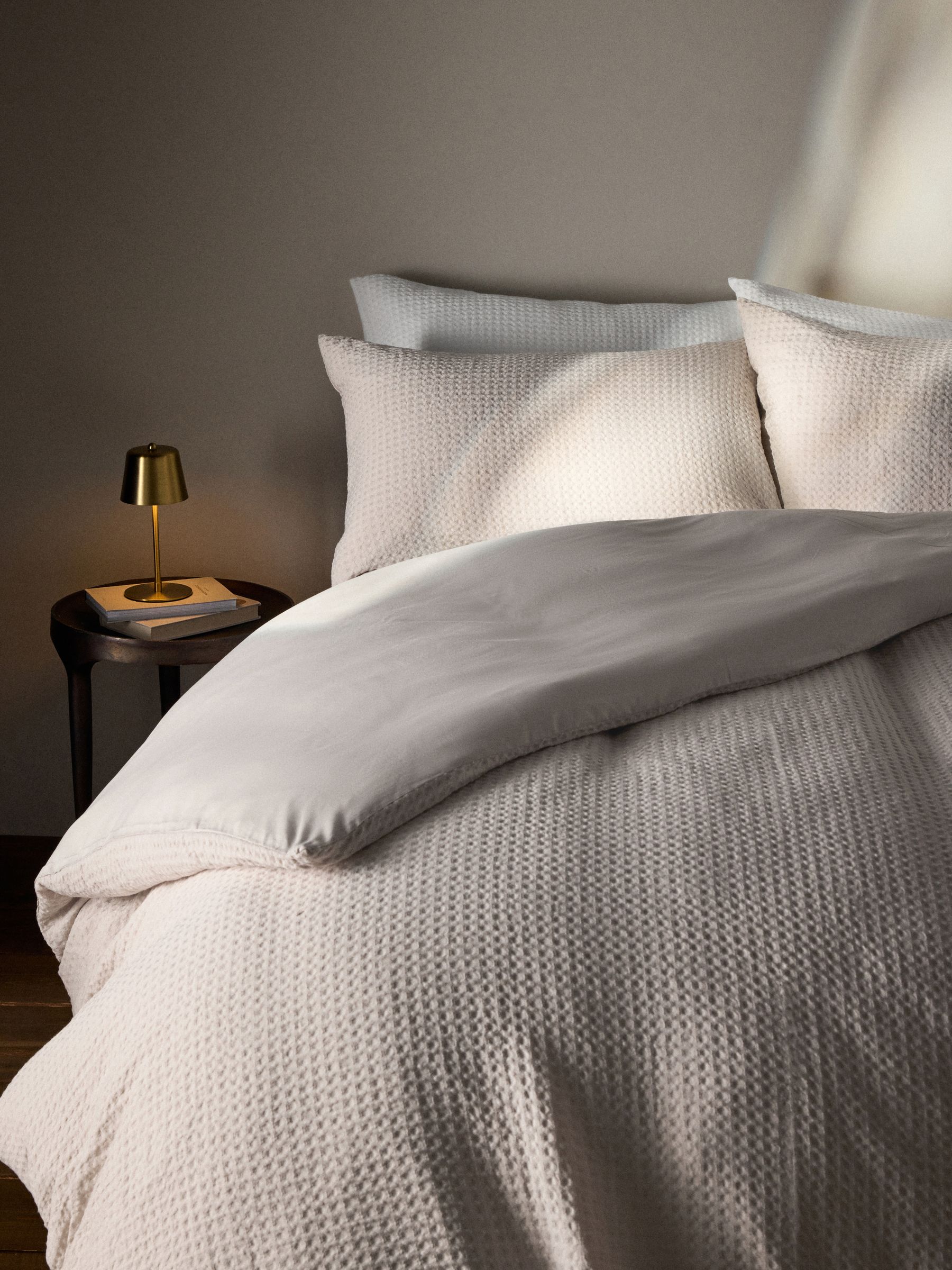 2 Pack White/Natural Waffle Duvet Cover and Pillowcase Set with Fitted Sheets - Image 2 of 6
