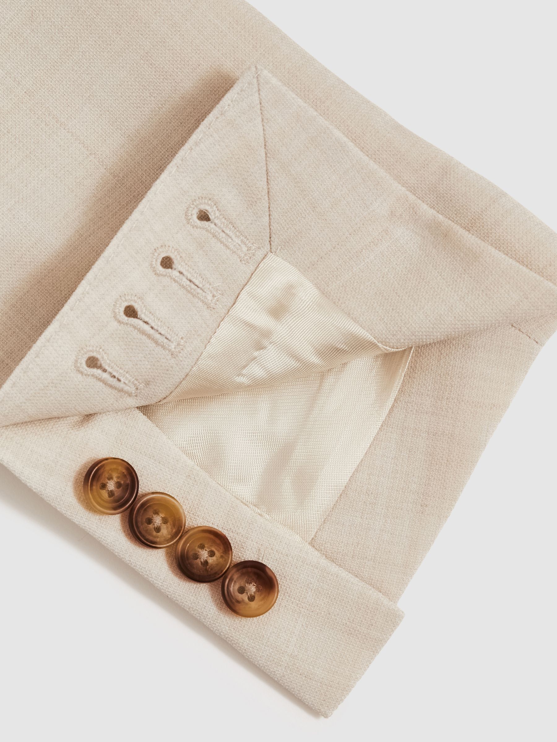 Single-Breasted Textured Suit Blazer Slim-Fit With Wool in Stone - Image 7 of 8