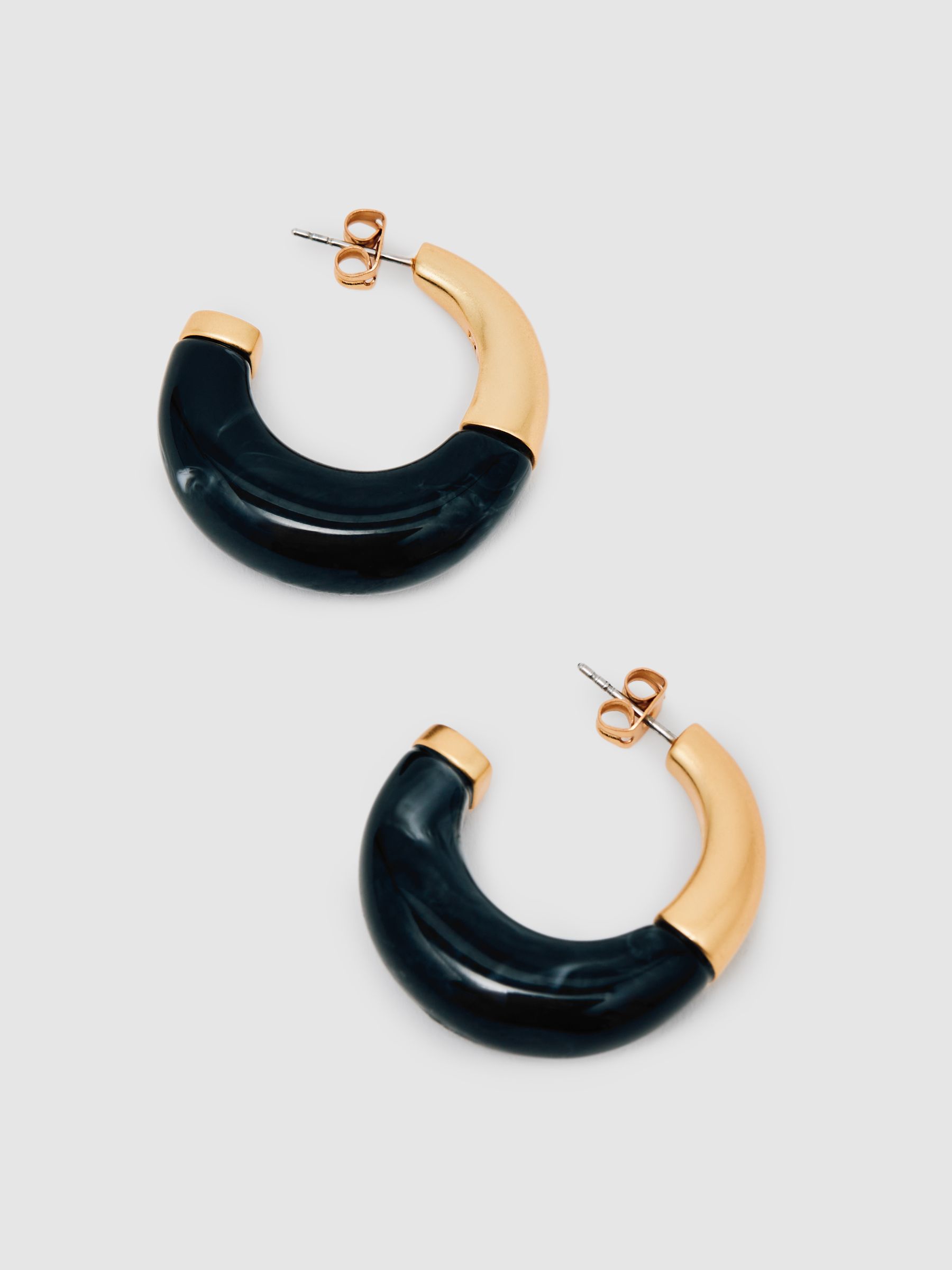 Tone Scoop Enamel Hoop Earrings in Gold - Image 3 of 5