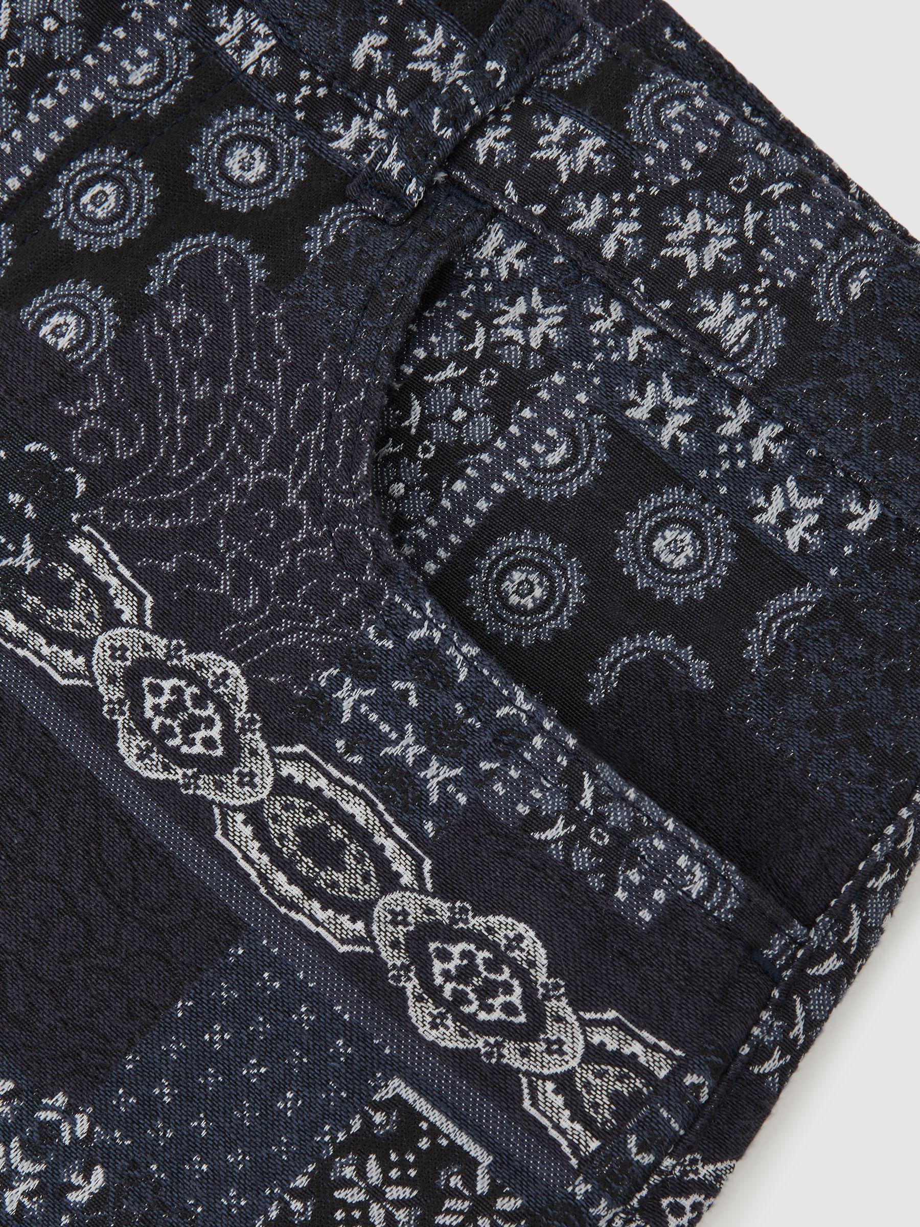 Les Deux Jacquard Denim Shorts in Denim Blue - Image 5 of 5