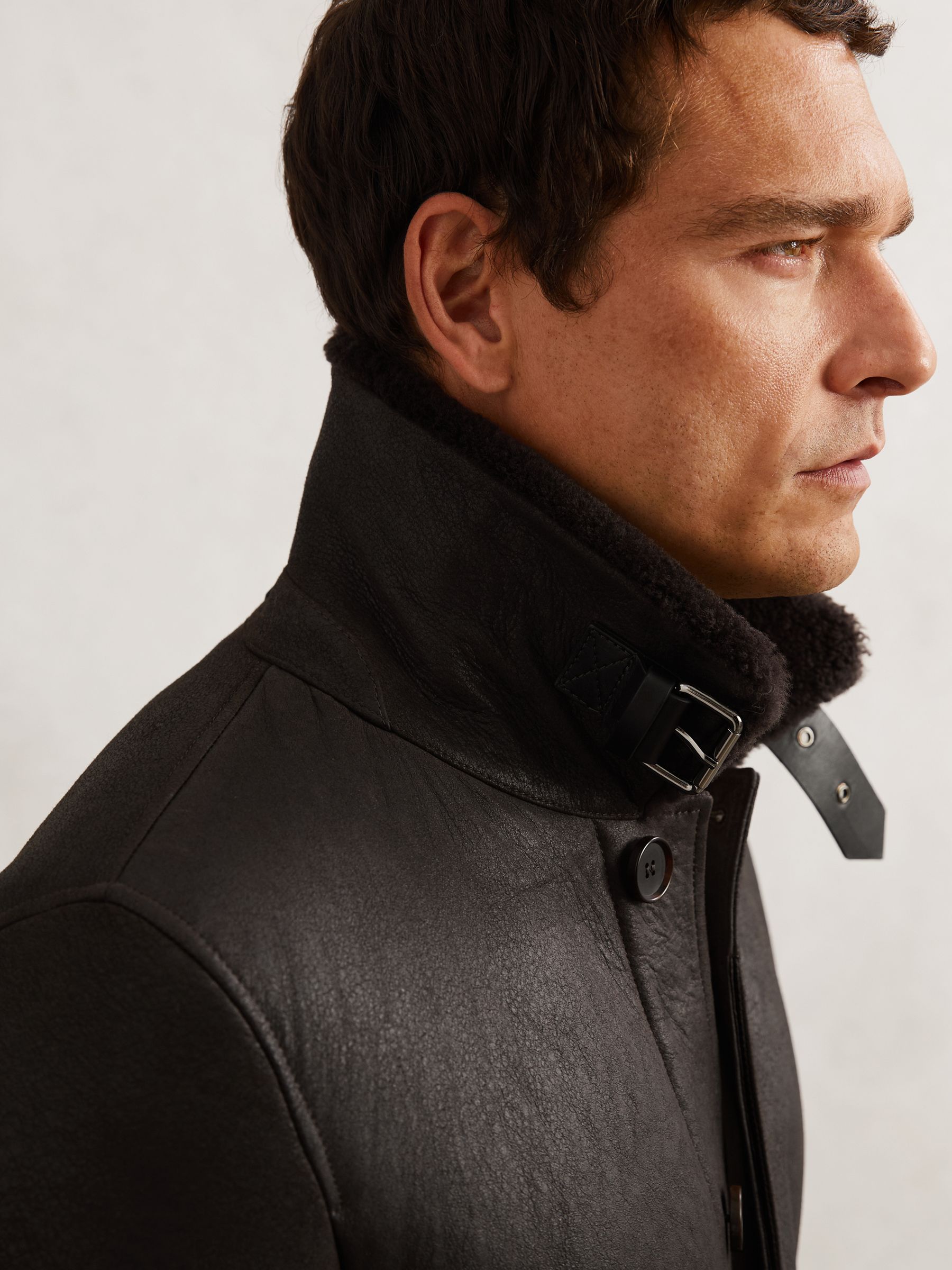 Button-Through Shearling Jacket in Brown - Image 5 of 9
