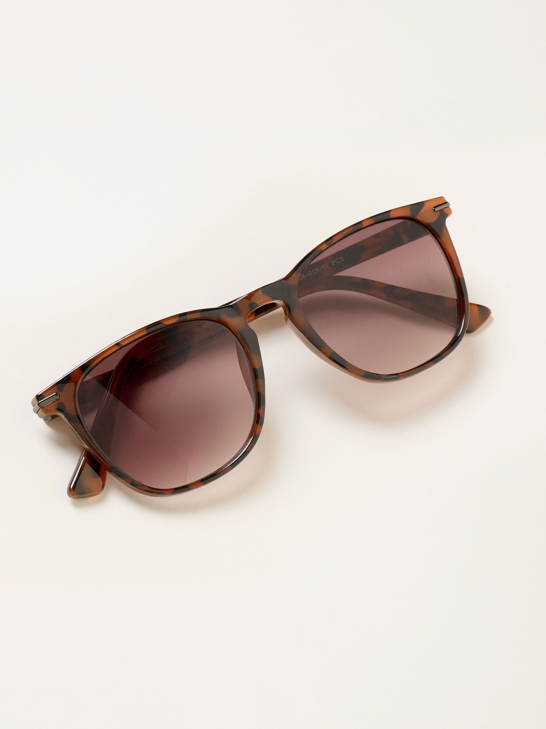 Jack Tortoiseshell Brown Round Sunglasses - Image 1 of 2