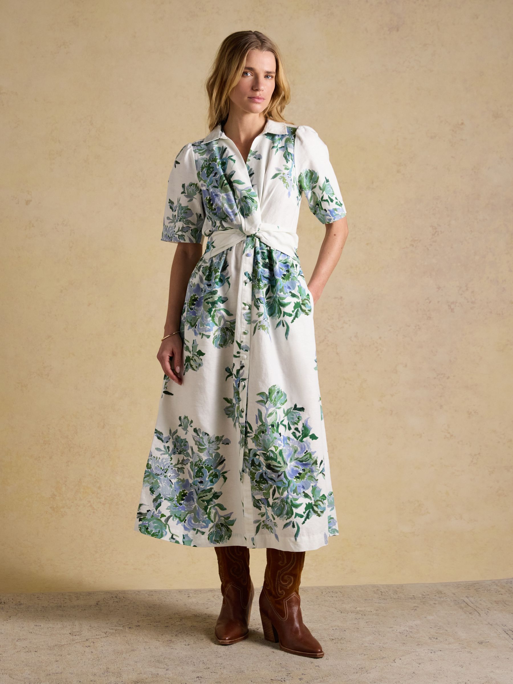 sachin and babi light blue dress Exotic prints and flowing shapes invite you to slow down and embrace the  holiday state of mind. Explore more, summer is here #MarinaRinaldi