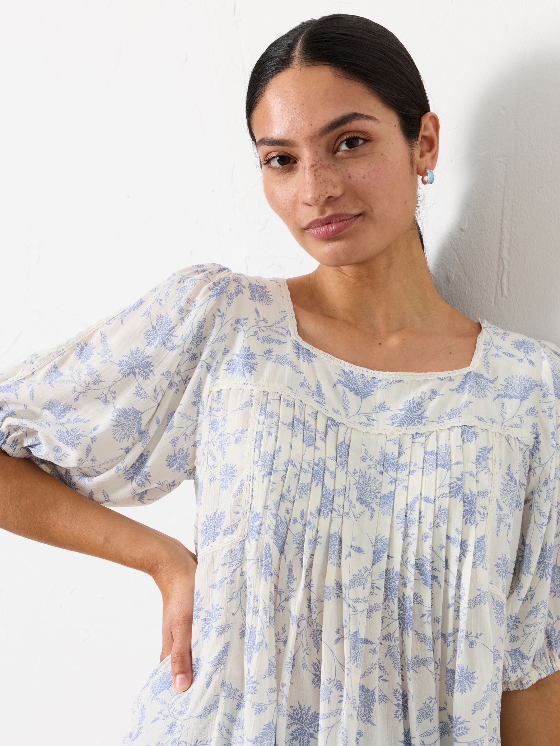Wendy Ivory Summer Meadow Petite Tunic - Image 5 of 6
