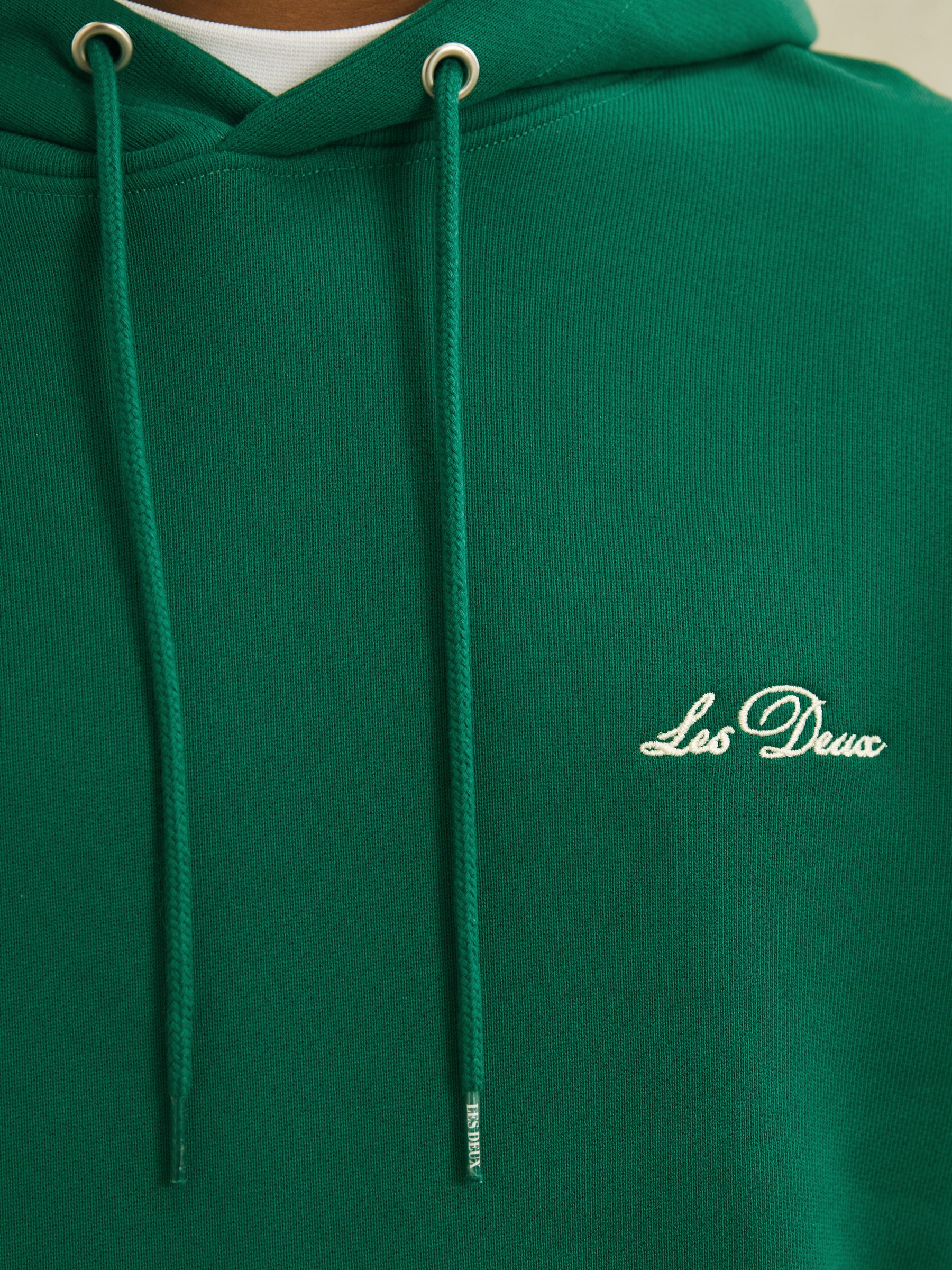 Les Deux Cotton Artwork-Print Hoodie in Evergreen - Image 3 of 5