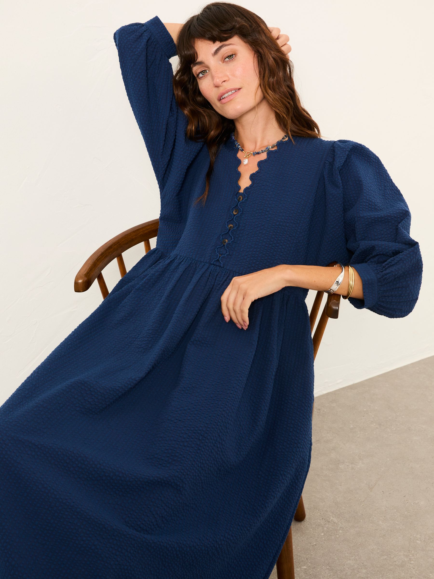 Ceil Indigo Blue Petite Textured Midi Dress - Image 5 of 7
