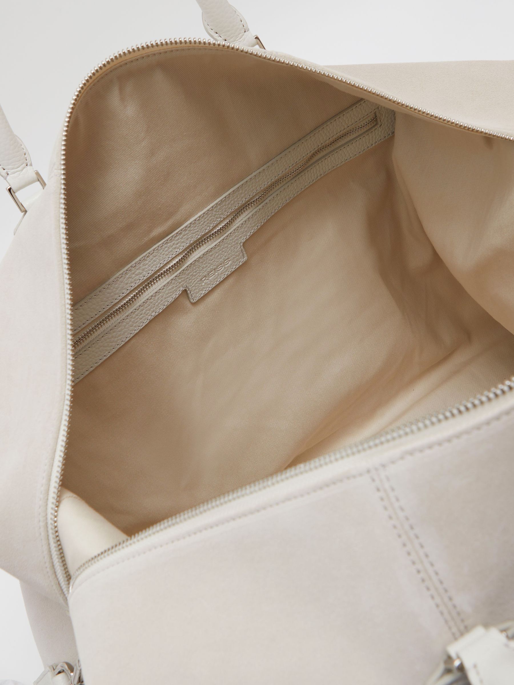Bag in Off White - Image 3 of 5