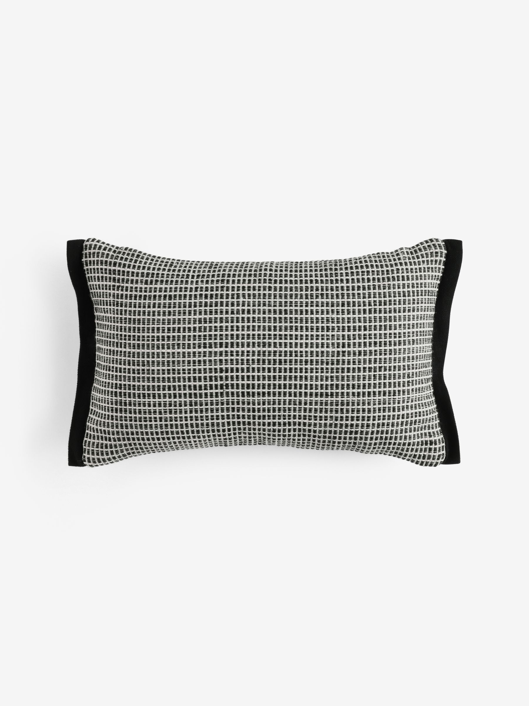 Cady Woven Textured Cushion in Black - Image 4 of 4