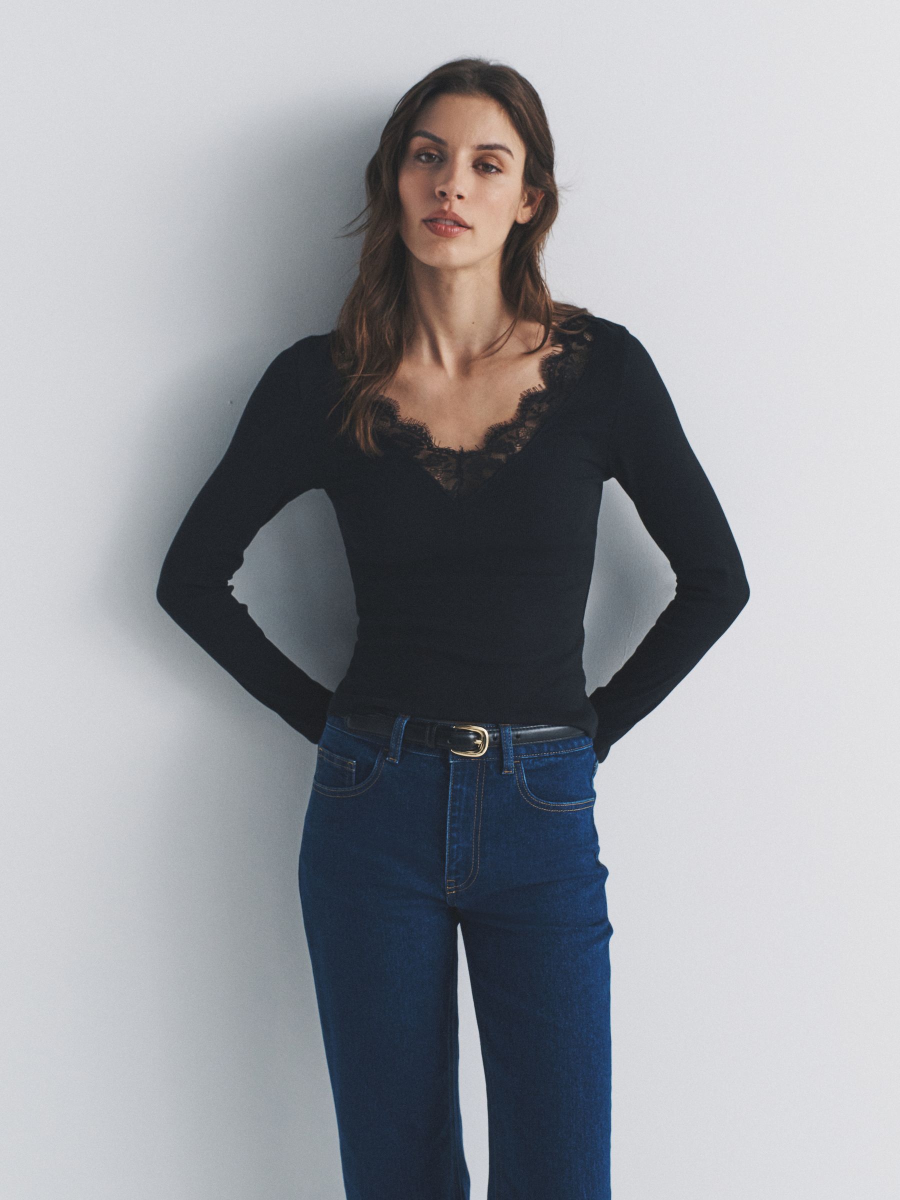 4 Pack Long Sleeve V-Neck Ribbed Lace Trim T-Shirt Black/Chocolate Brown/Taupe Brown/Cream - Image 3 of 6