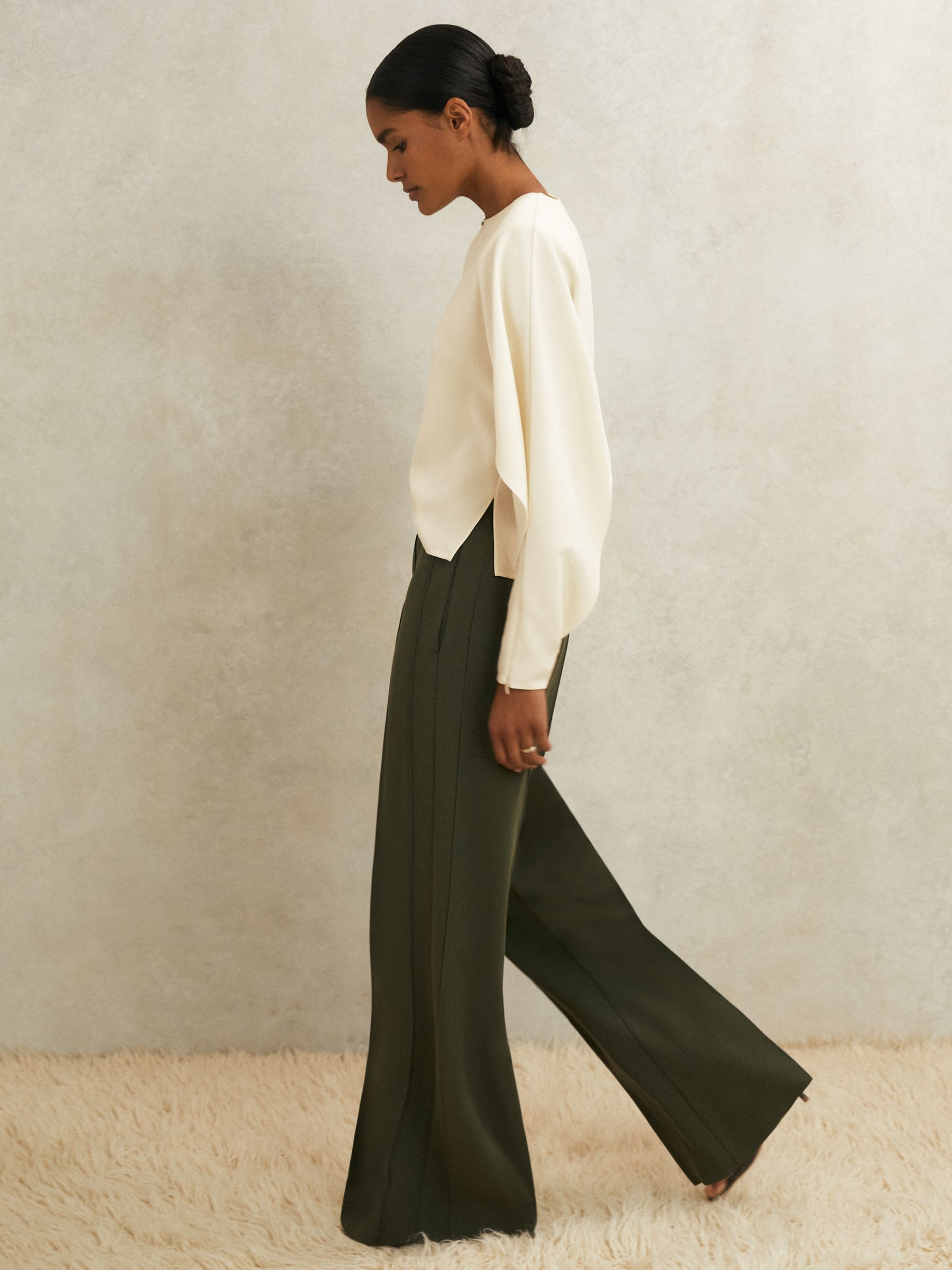 Atelier Crepe Turn-Lock Top in Cream - Image 5 of 7