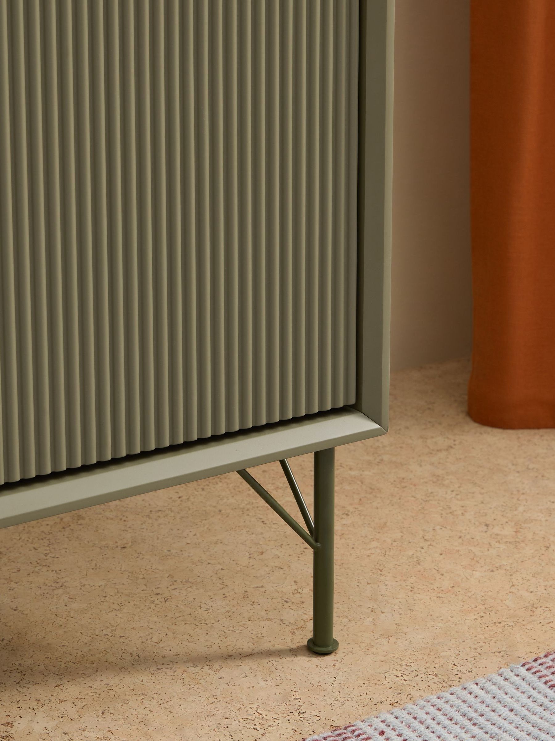 Elian Painted Double Wardrobe in Green - Image 3 of 5