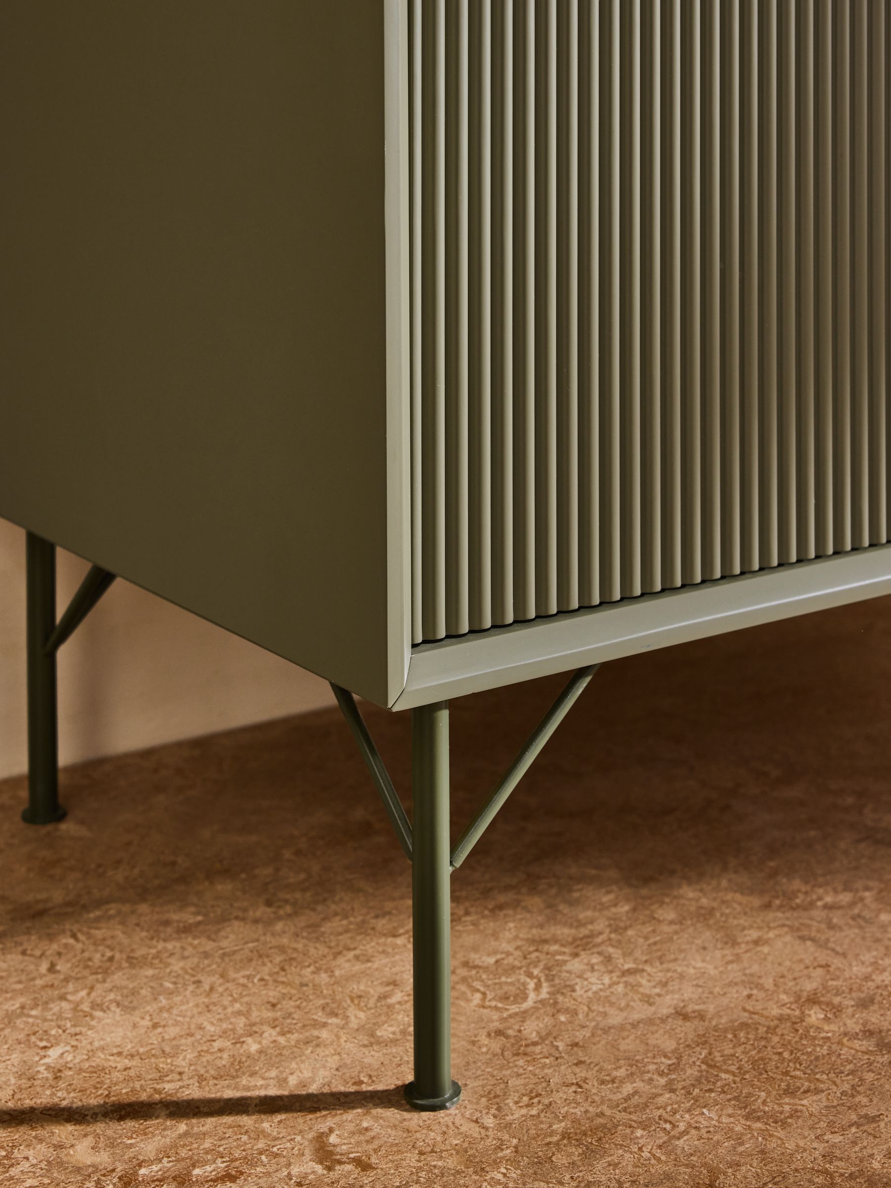 Elian Shelving Unit in Green - Image 3 of 6