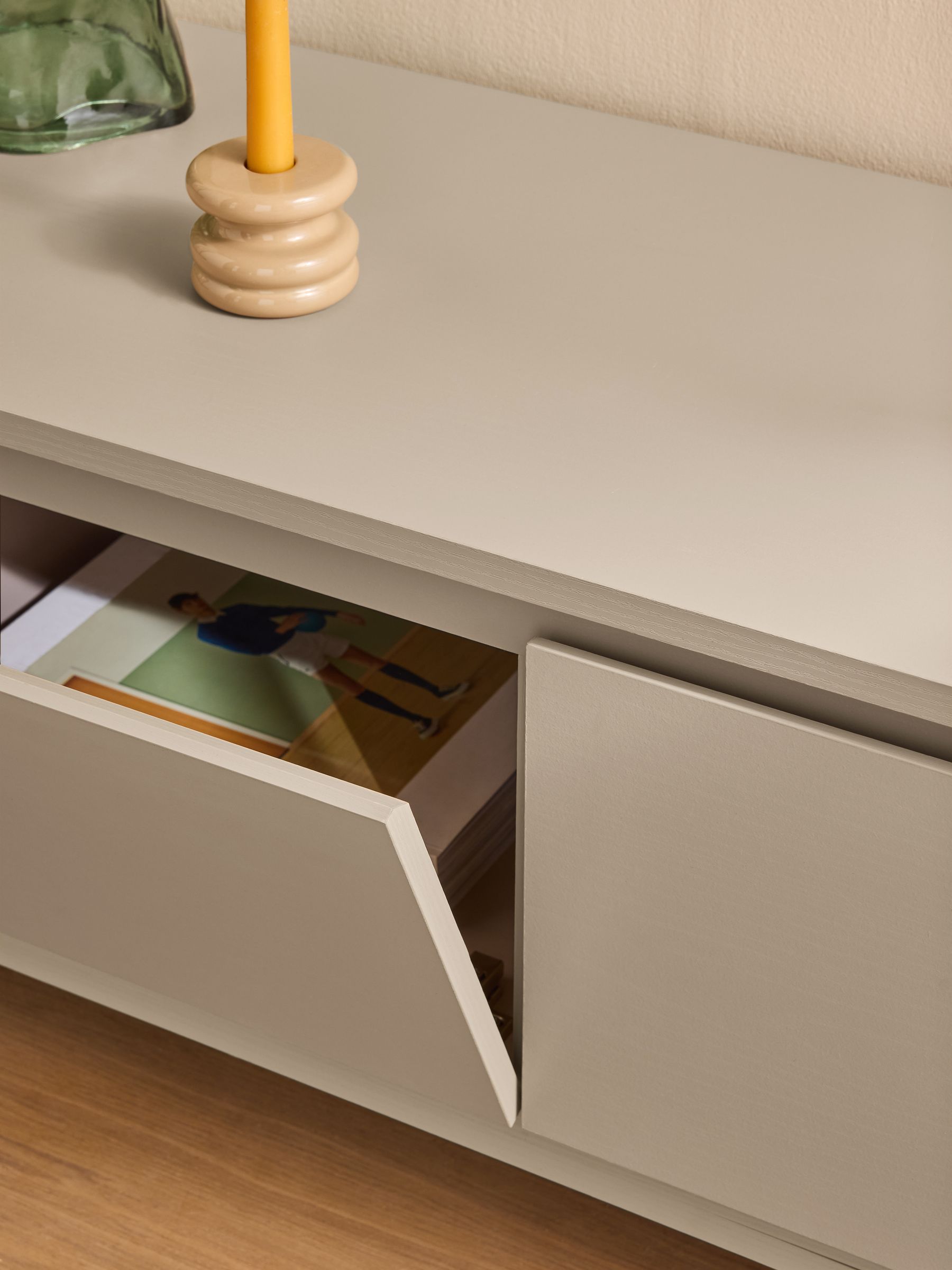 Kaci Wide Up to 50 Inch TV Unit in Natural Greige Wood Effect - Image 4 of 6