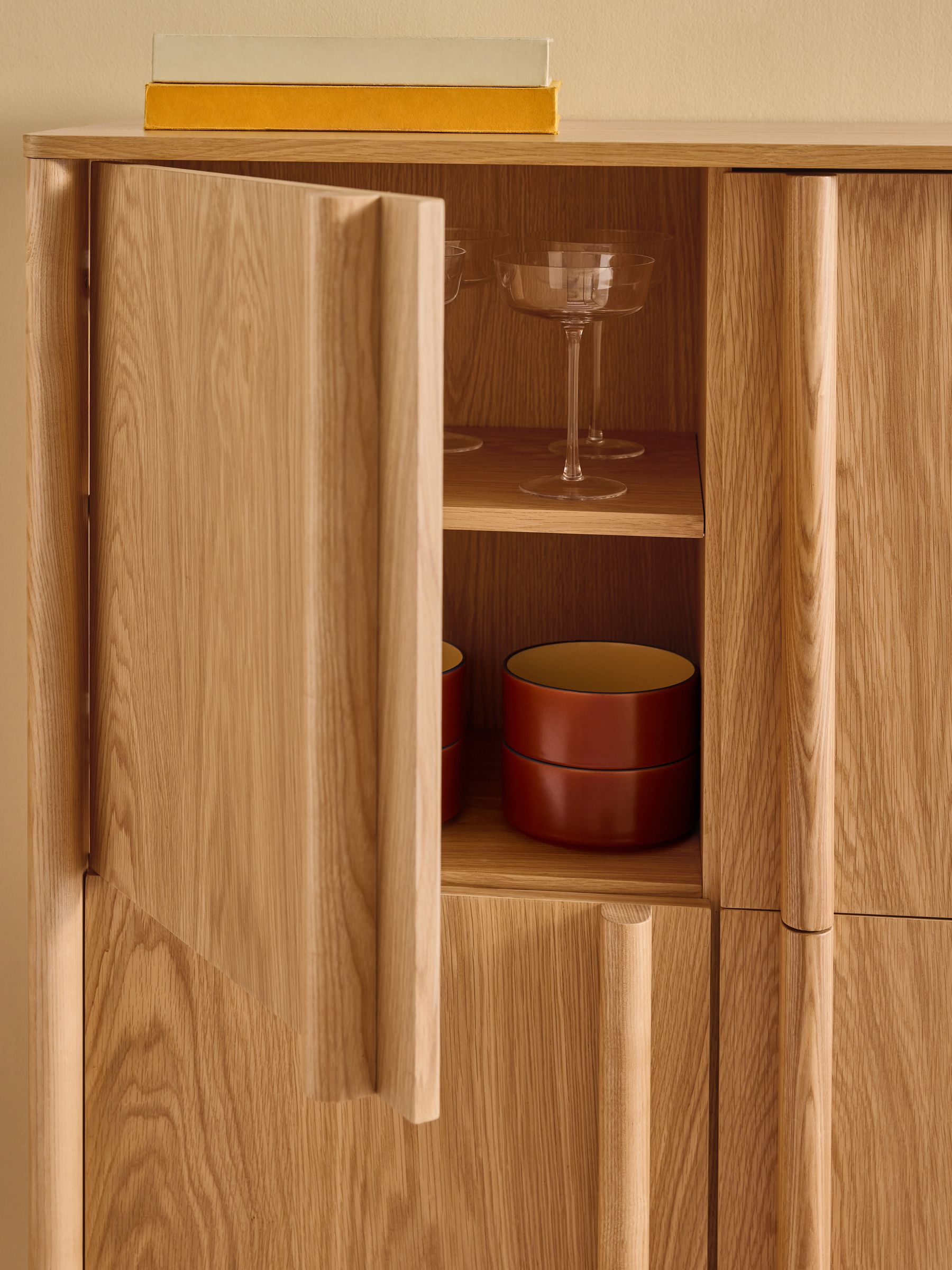 Reeve Tall Large Sideboard in Oak - Image 3 of 6