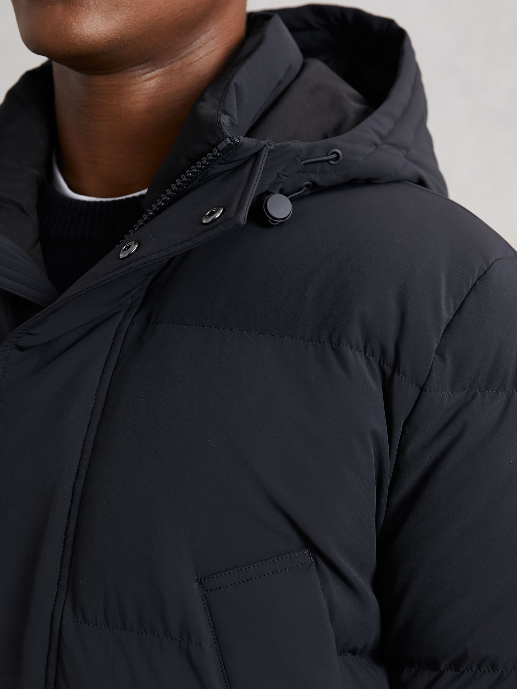 Longline Quilted Puffer Jacket in Navy - Image 4 of 6