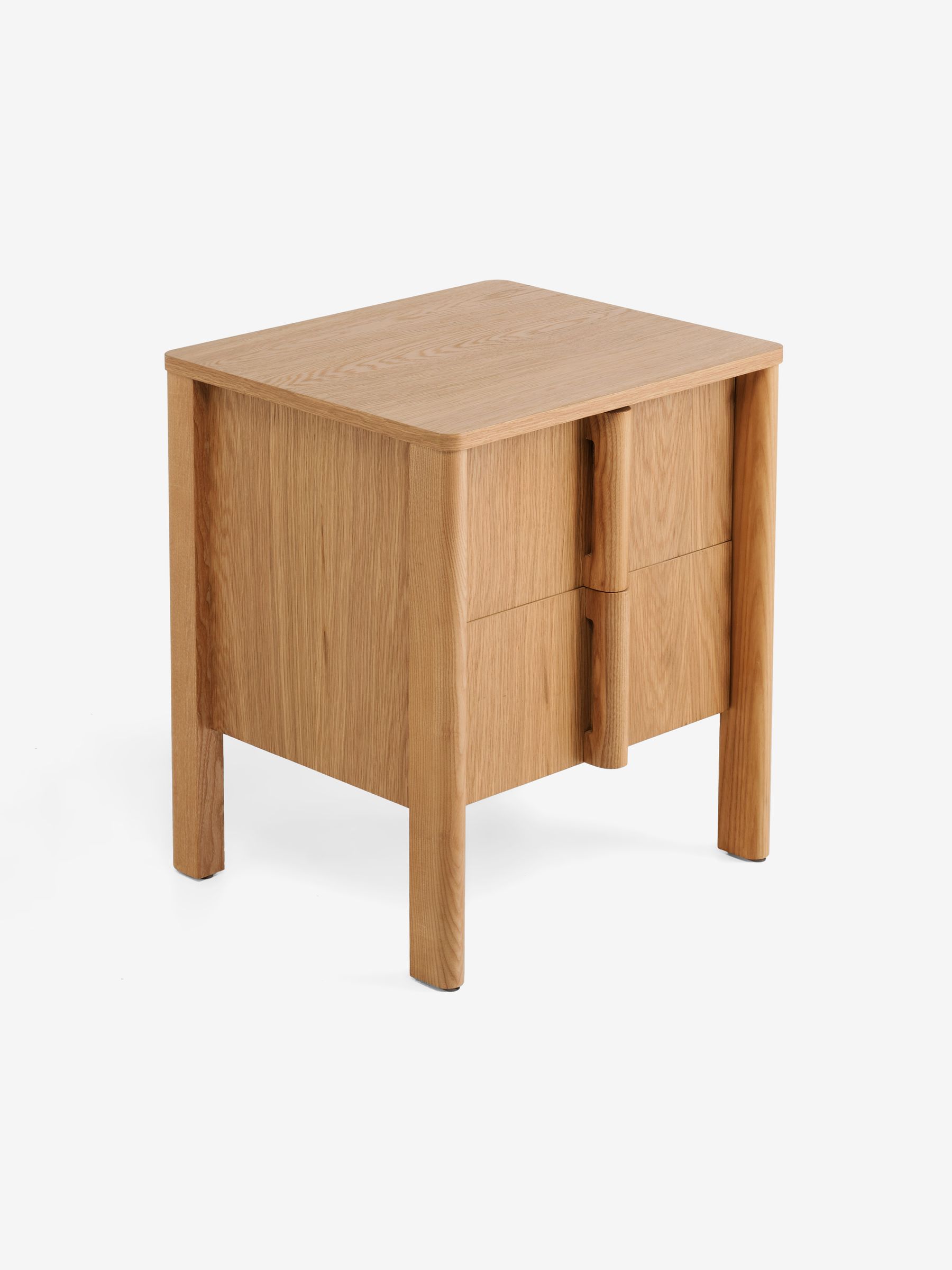 Reeve 2 Drawer Bedside Table in Oak - Image 4 of 5