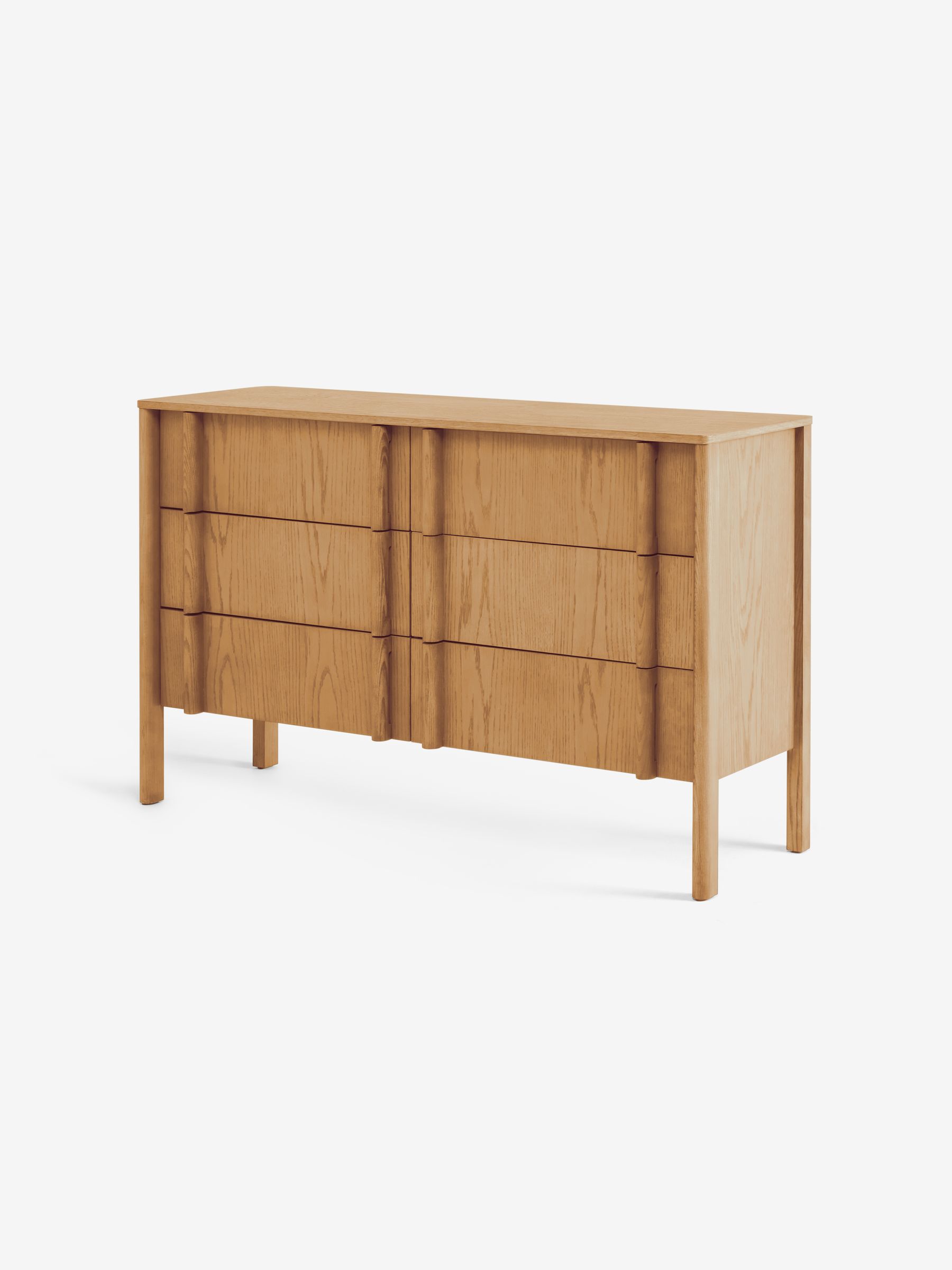 Reeve 6 Drawer 4 Drawer Chest in Oak - Image 2 of 6 Reeve 6 Drawer 4 Drawer Chest in Oak - Image 2 of 6