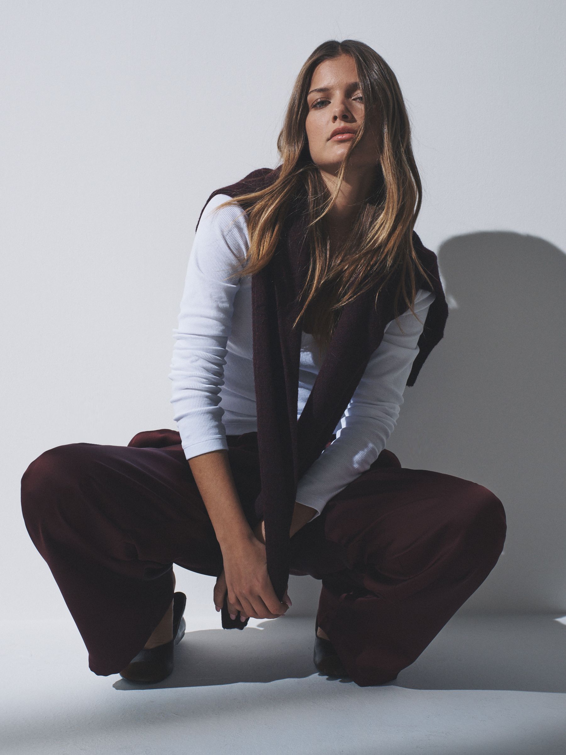 5 Pack Long Sleeve V-Neck Ribbed T-Shirts Brown/Black/White/Neutral - Image 3 of 6