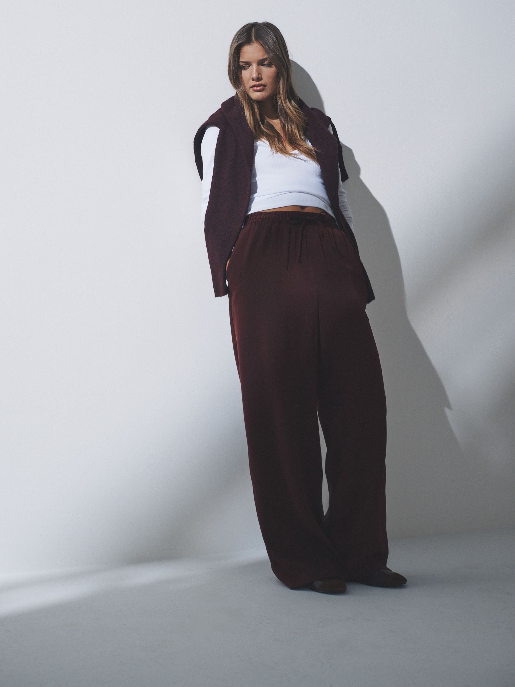 5 Pack Long Sleeve V-Neck Ribbed T-Shirts Brown/Black/White/Neutral - Image 4 of 6