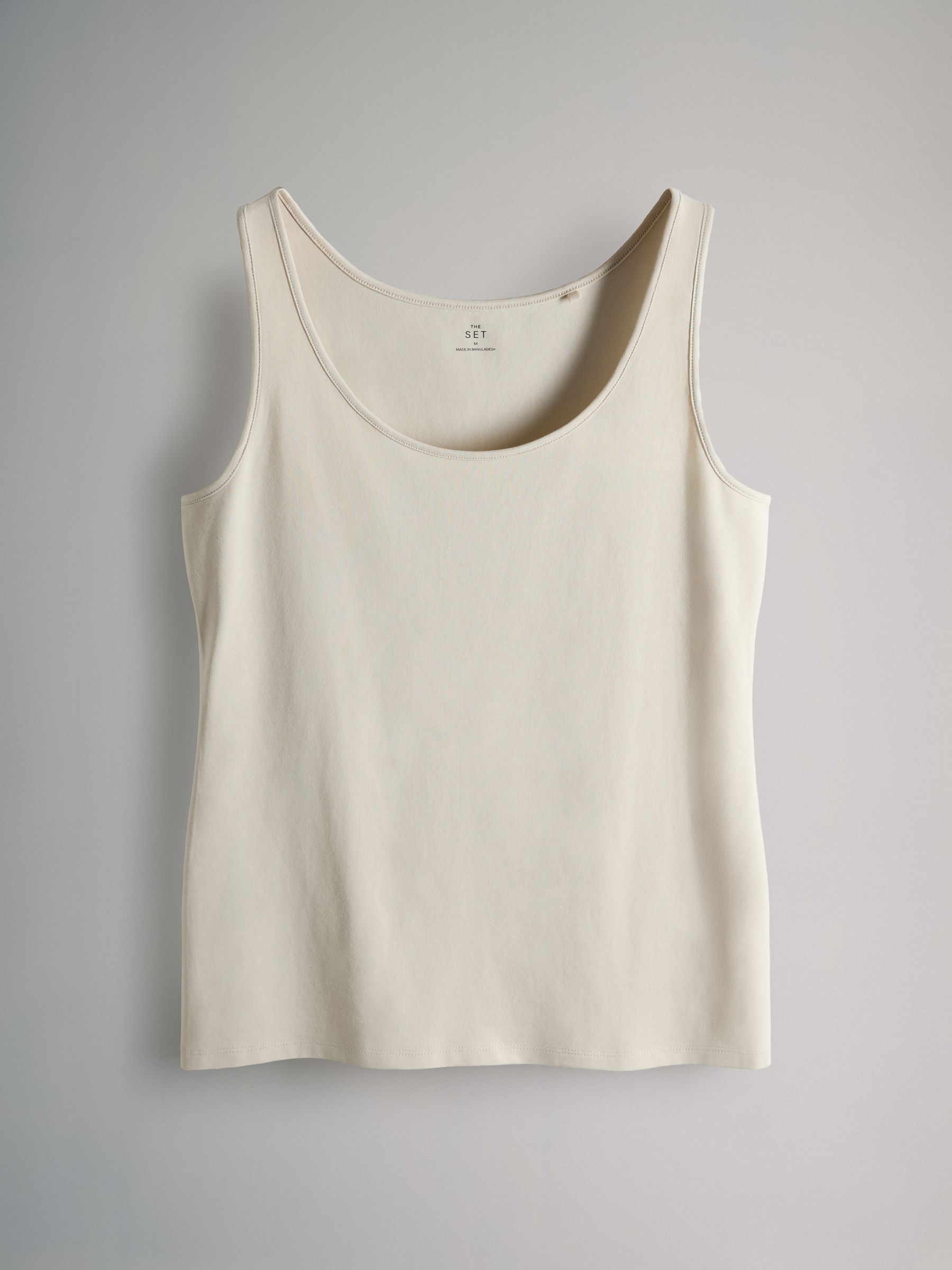 Black/White/Brown/Light Brown/Cream/White 7 Pack Scoop Neck Vests - Image 4 of 6