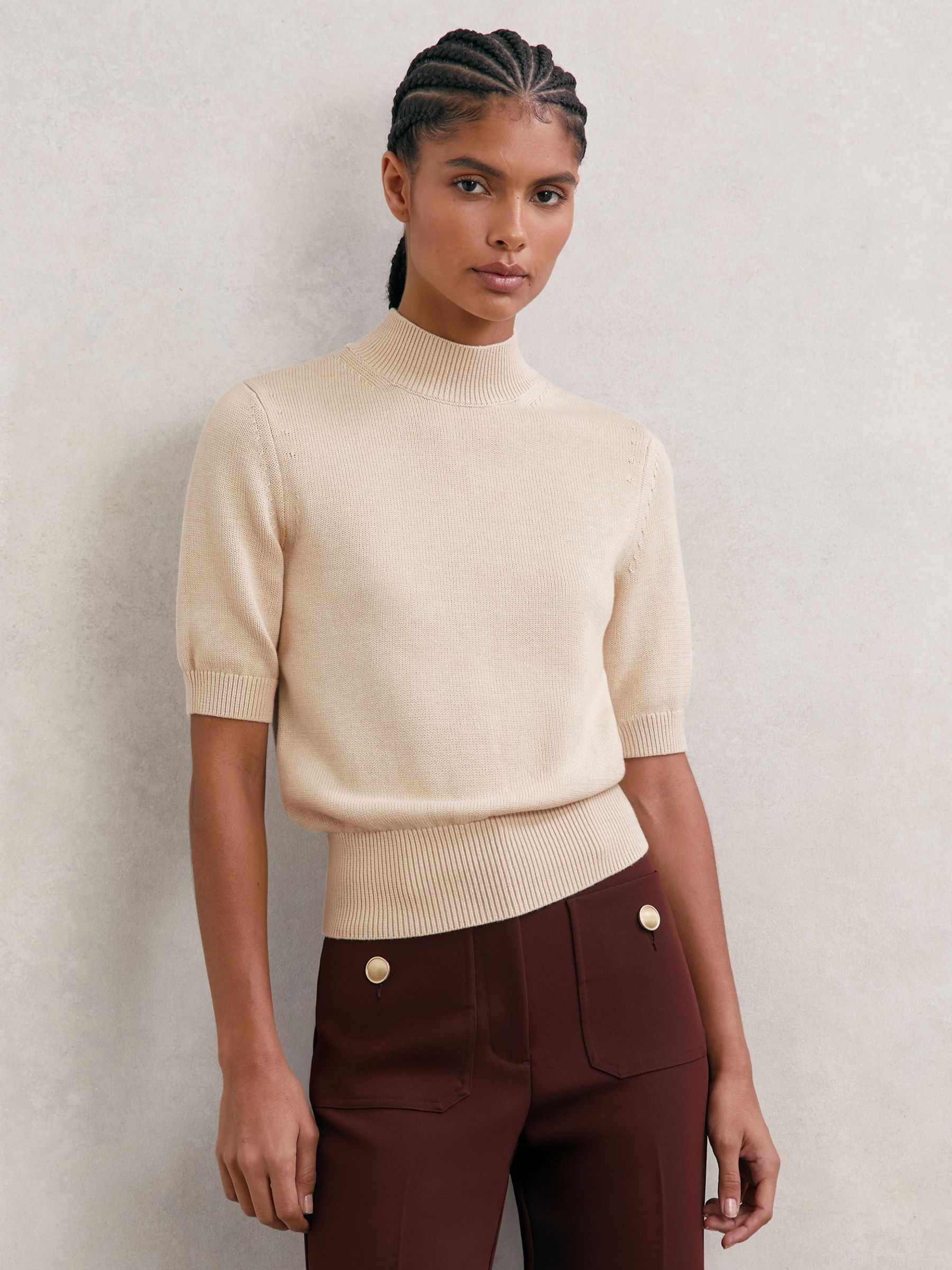 Cotton and Wool Funnel-Neck Knit Top in Neutral - Image 1 de 6 Cotton and Wool Funnel-Neck Knit Top in Neutral - Image 1 de 6