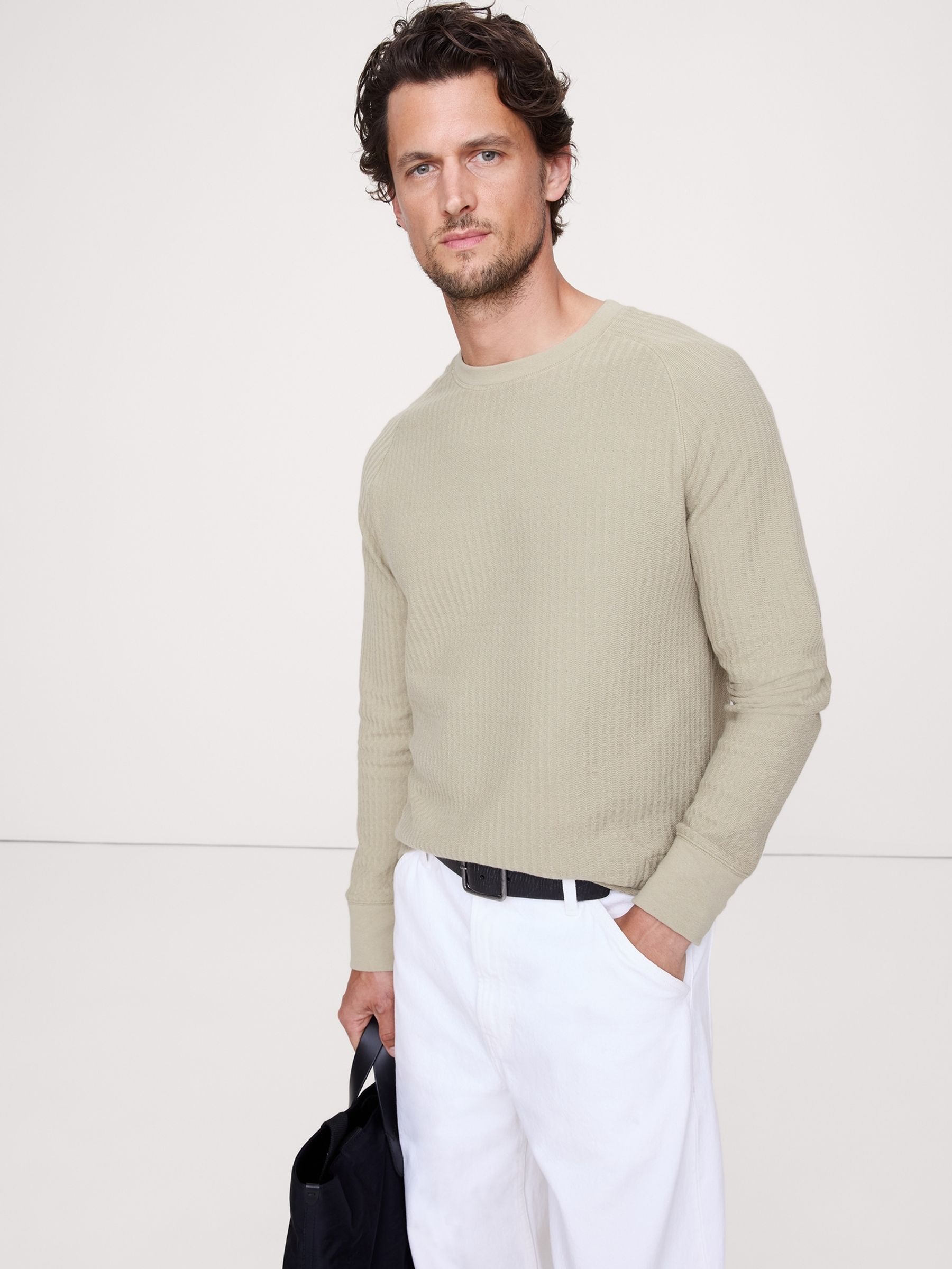 Banana Republic Green Slub Double-Knit Herringbone T-Shirt - Image 1 of 1