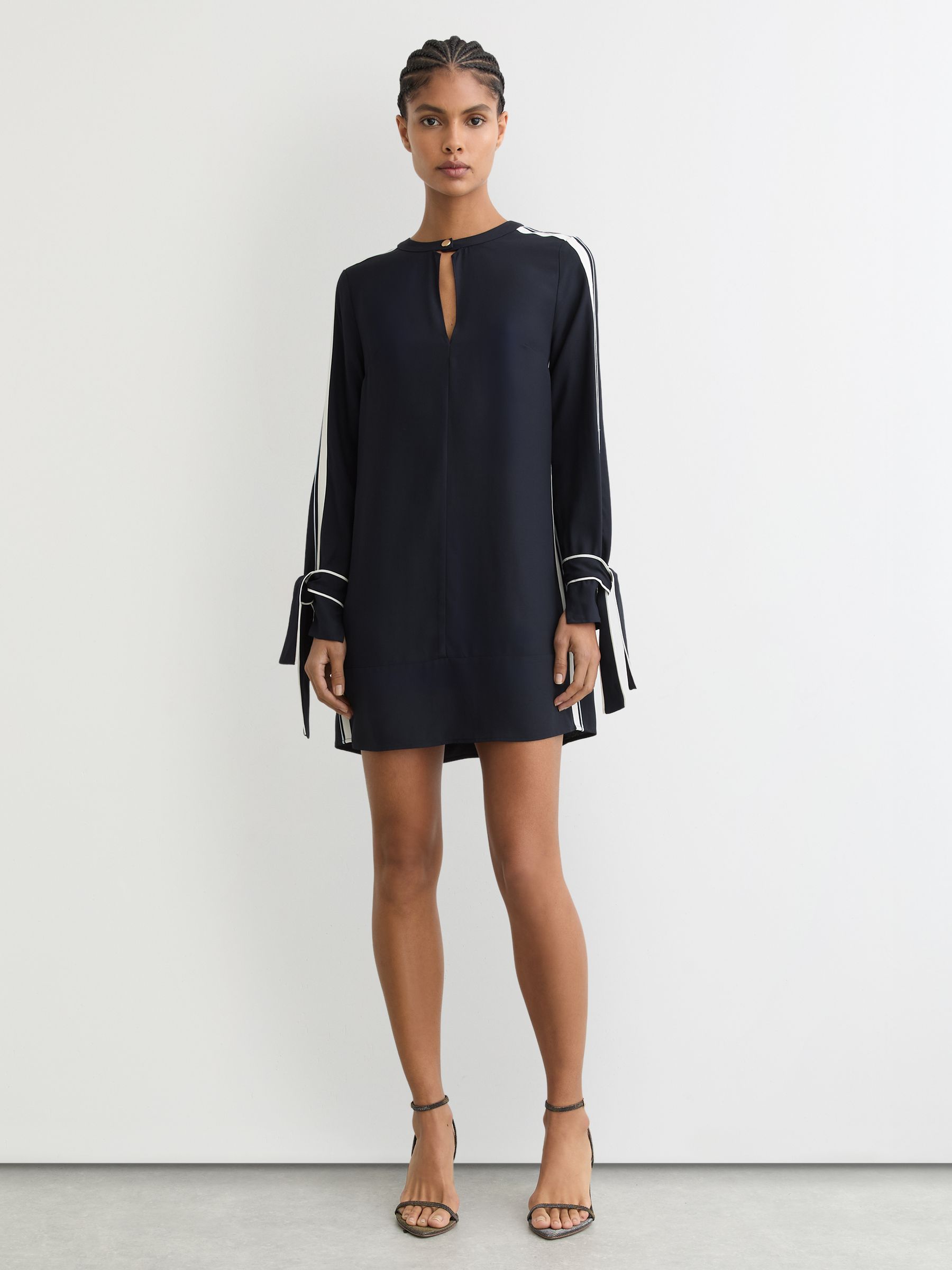 Tipped Tie-Cuff Shift Dress in Navy - Image 3 of 7