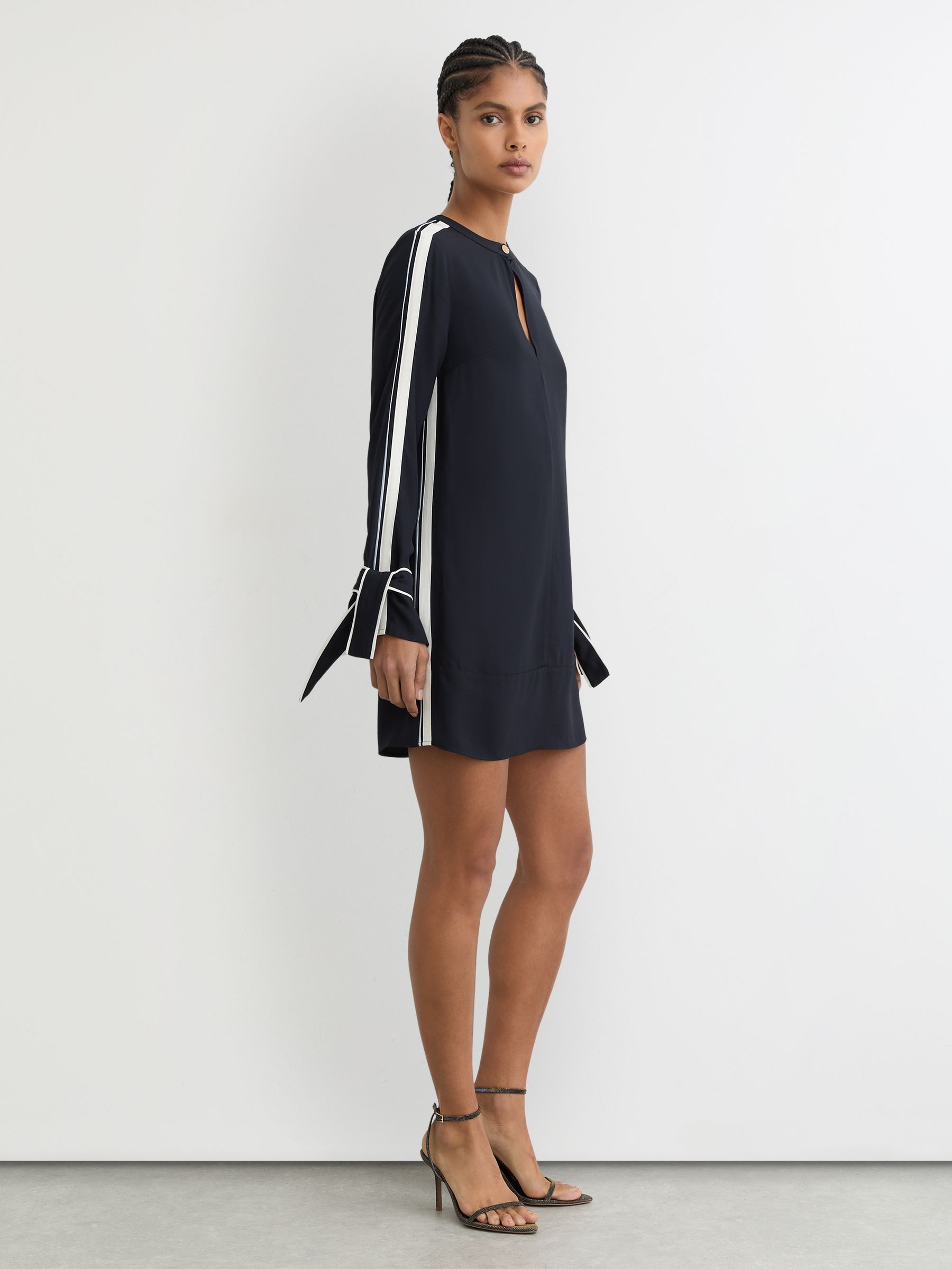 Tipped Tie-Cuff Shift Dress in Navy - image 5