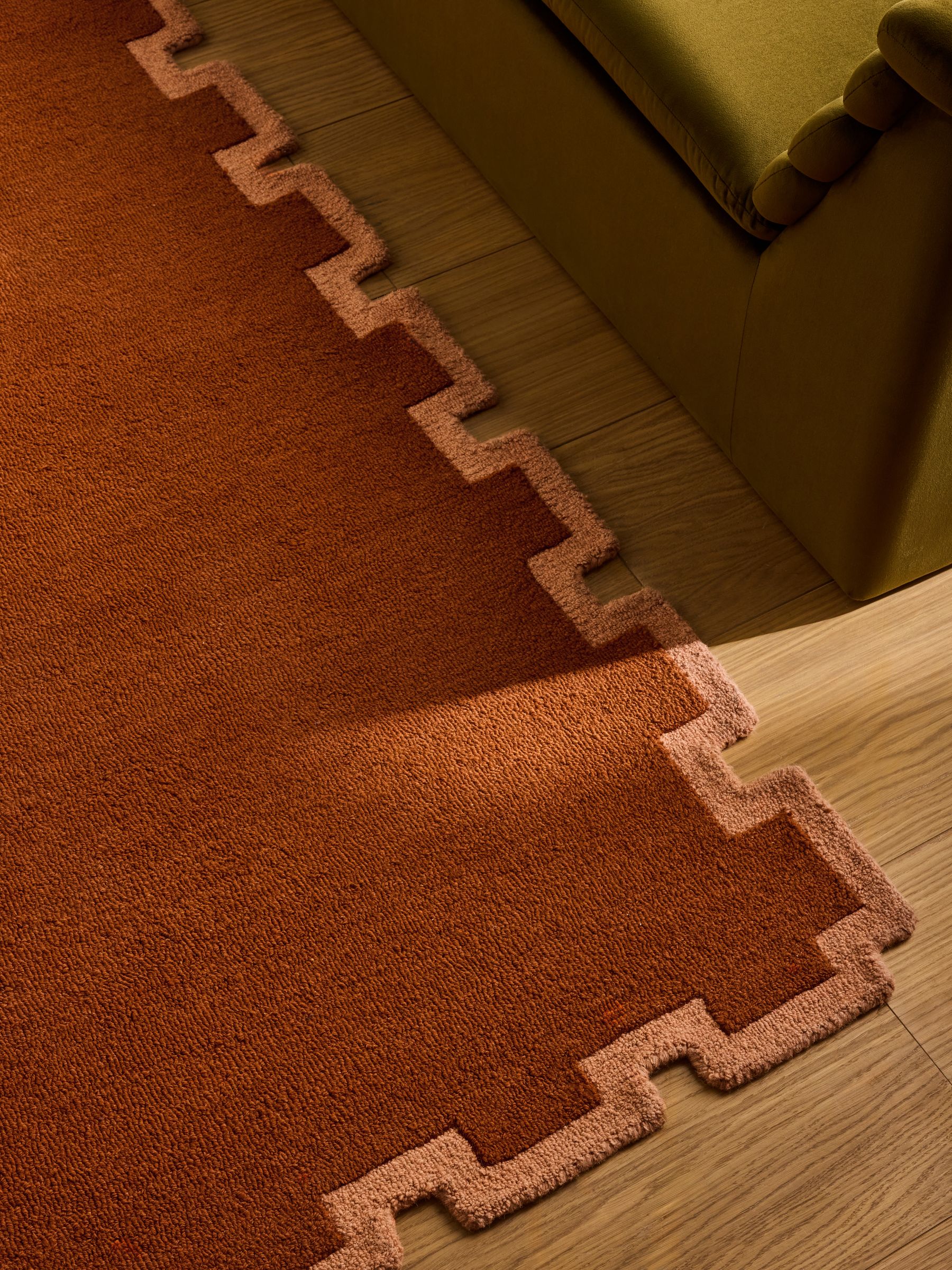Brodie Border Wool Tufted Rug in Brown - Image 3 of 4