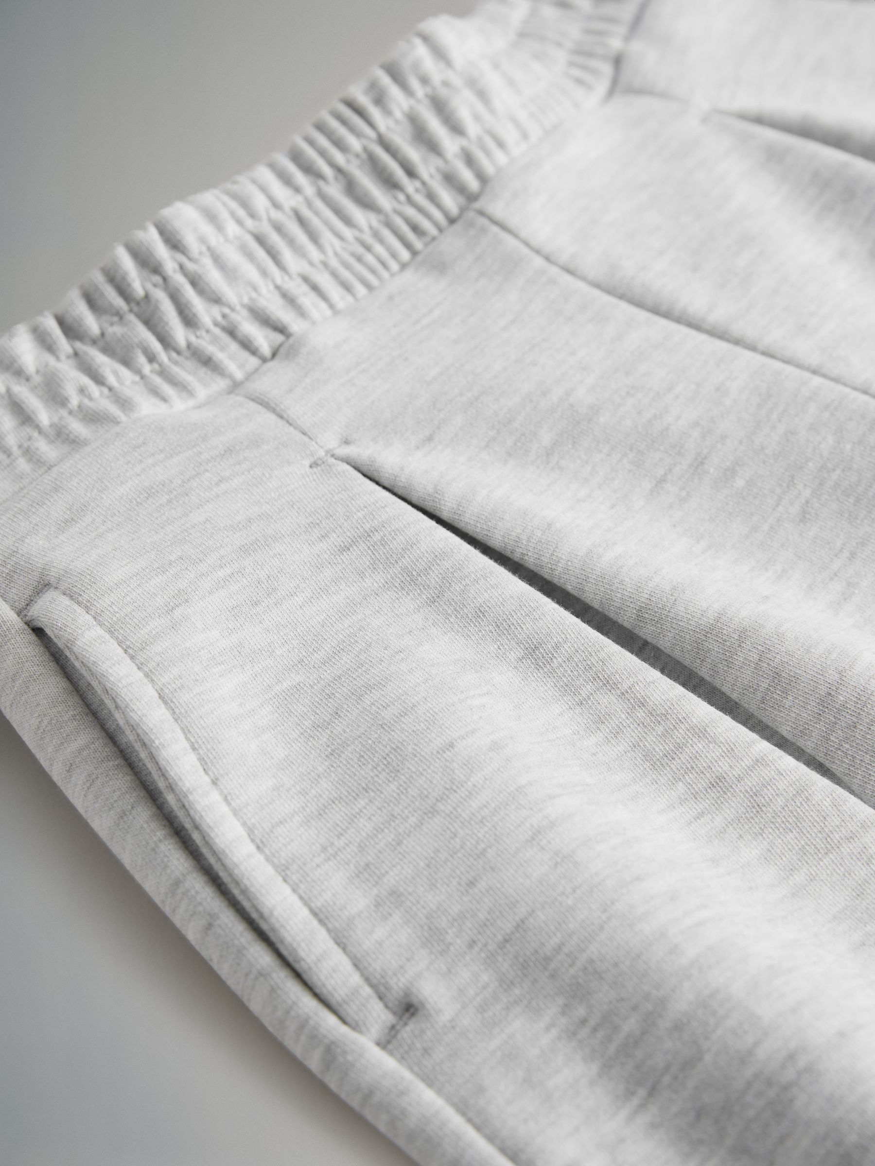 Grey Interlock Cropped Short Sleeve T-Shirt and Wide Leg Joggers Set - Image 4 of 5